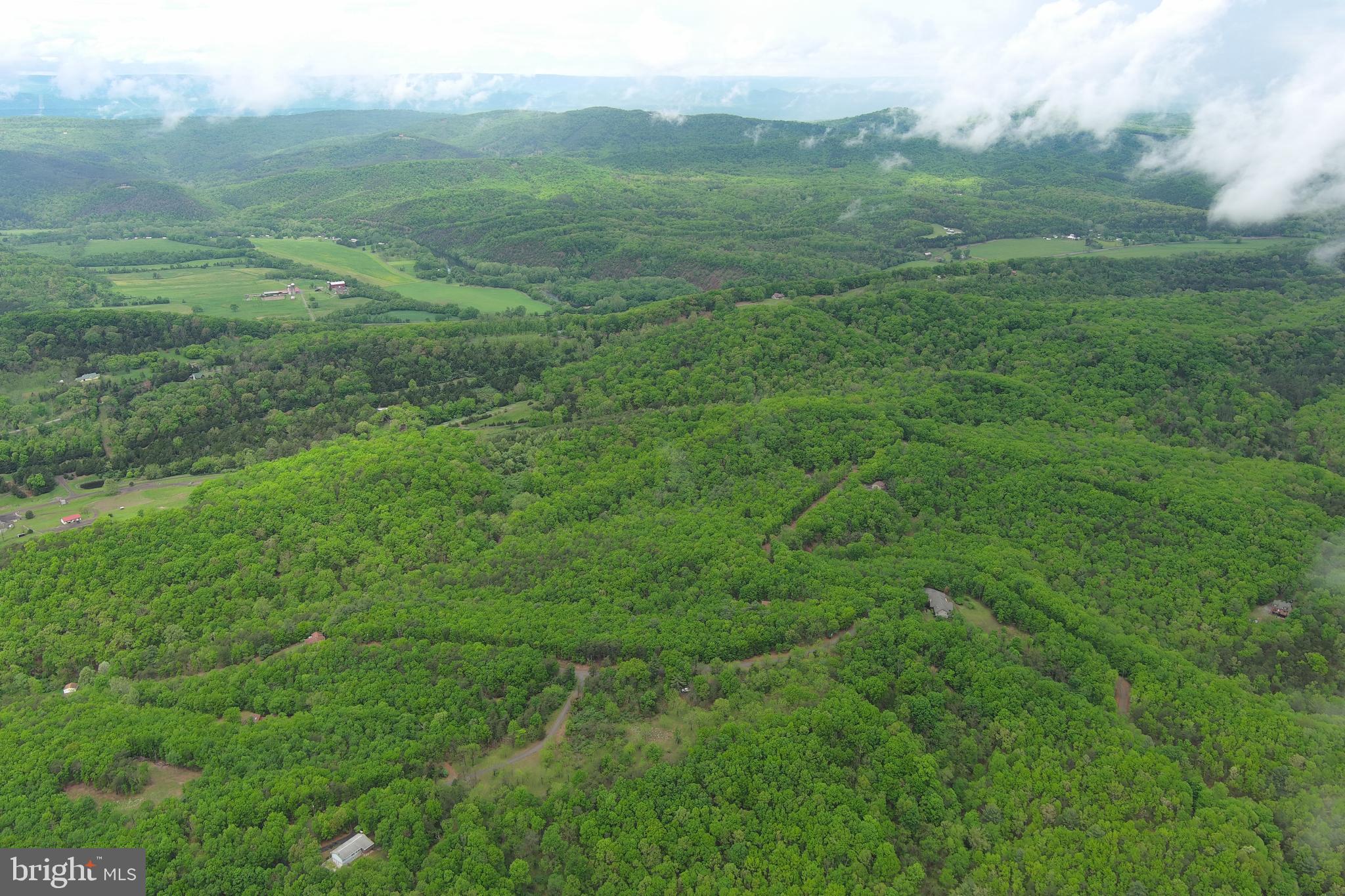 CRYSTAL VALLEY ESTATES - Land