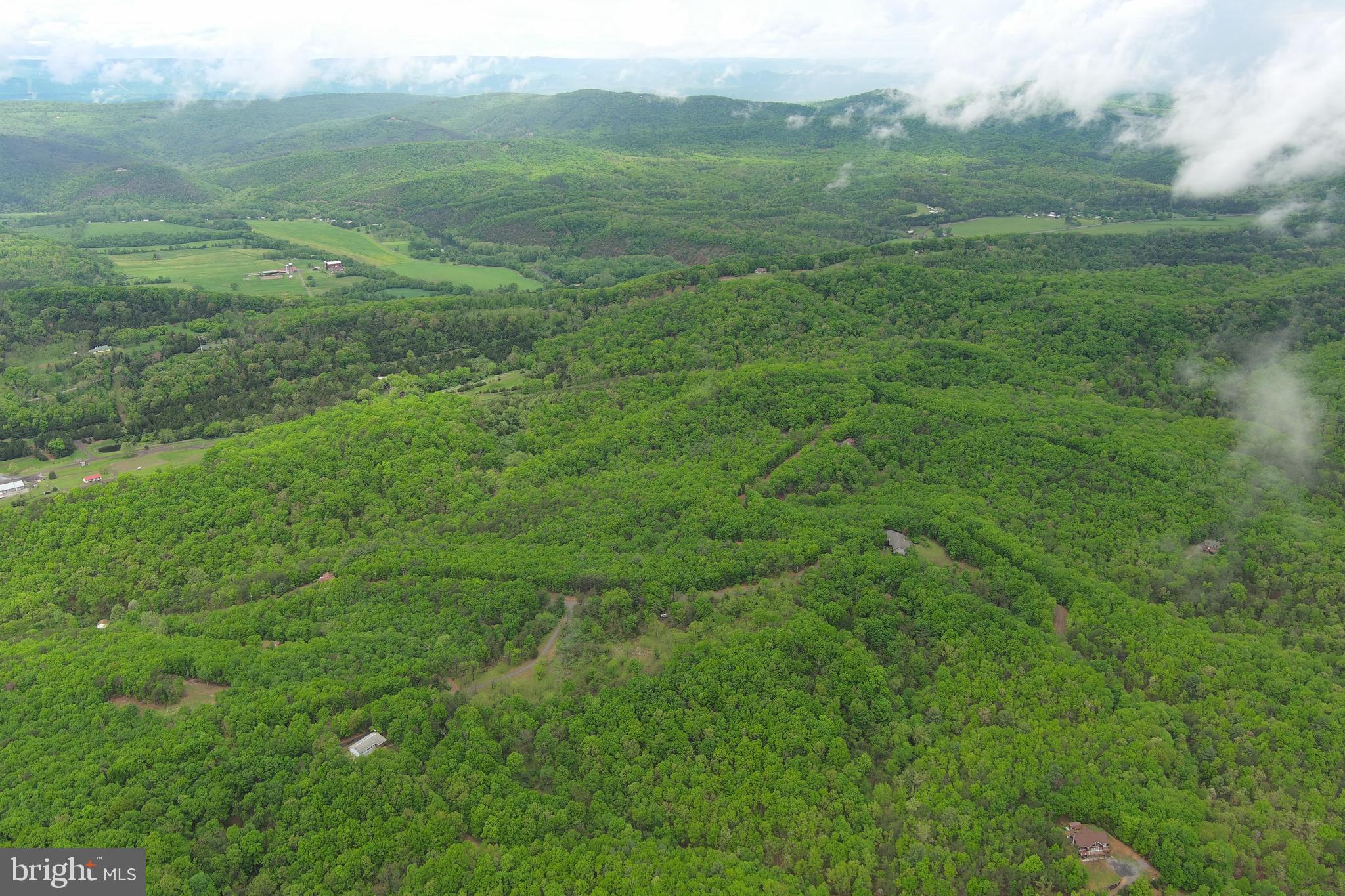 CRYSTAL VALLEY ESTATES - Land