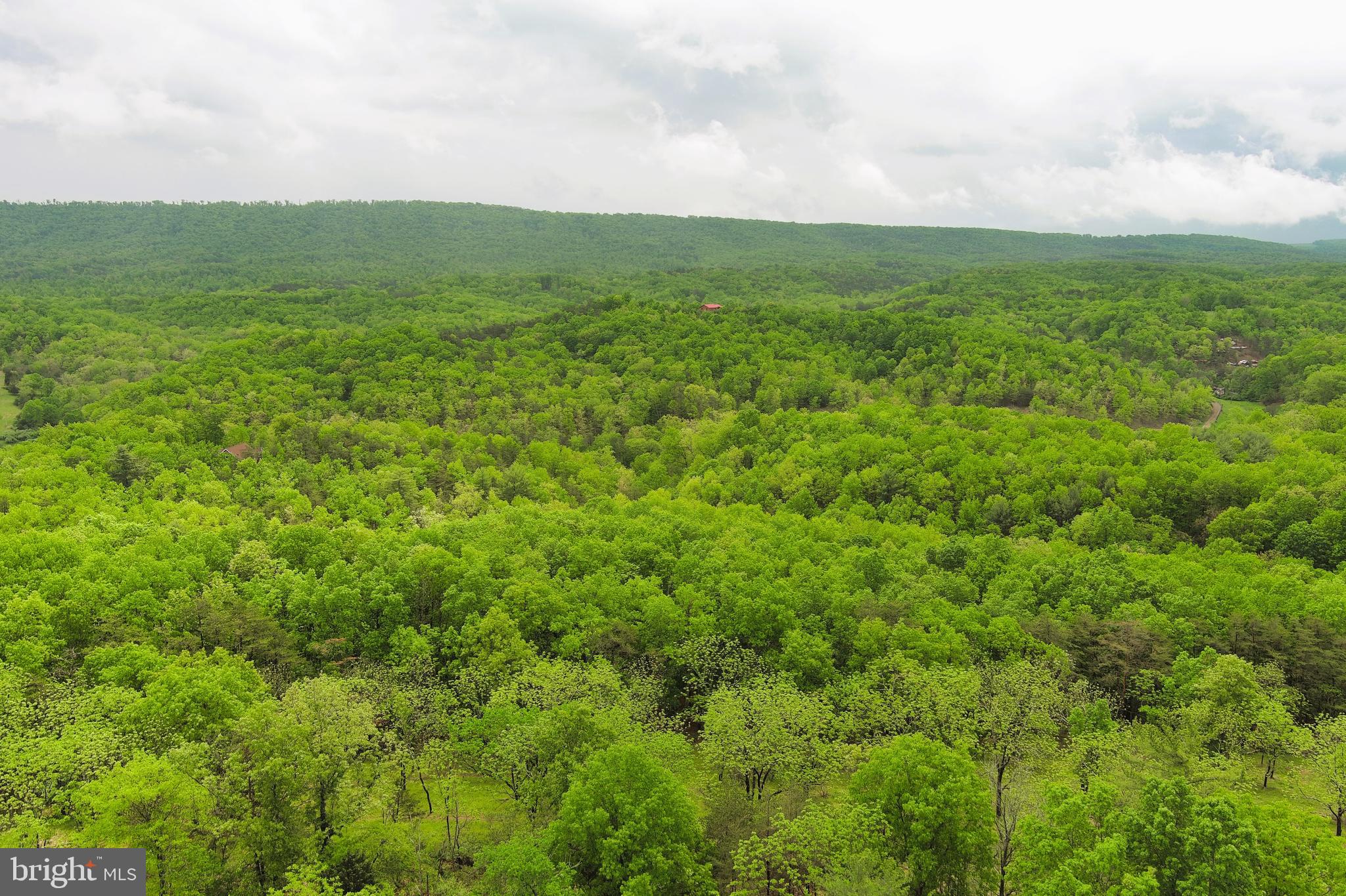 CRYSTAL VALLEY ESTATES - Land