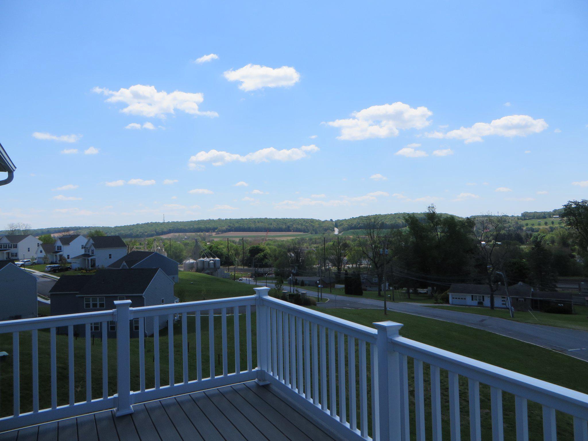 APPLEWOOD - Residential