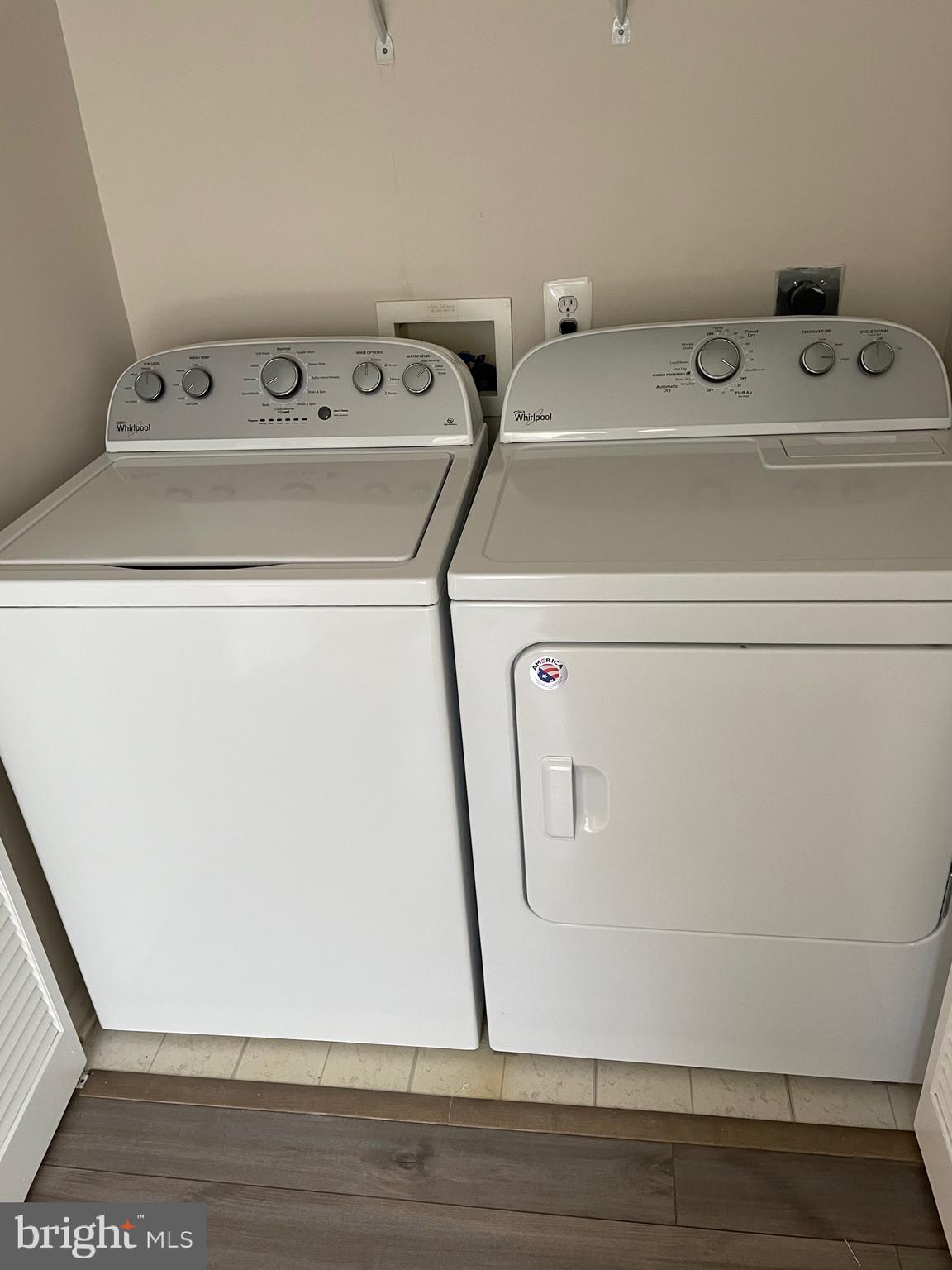 PARKSIDE AT ASHBURN - Residential Lease