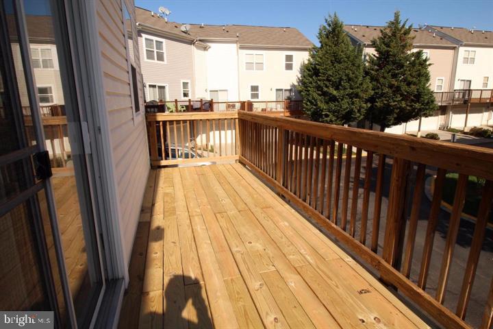 PARKSIDE AT ASHBURN - Residential Lease