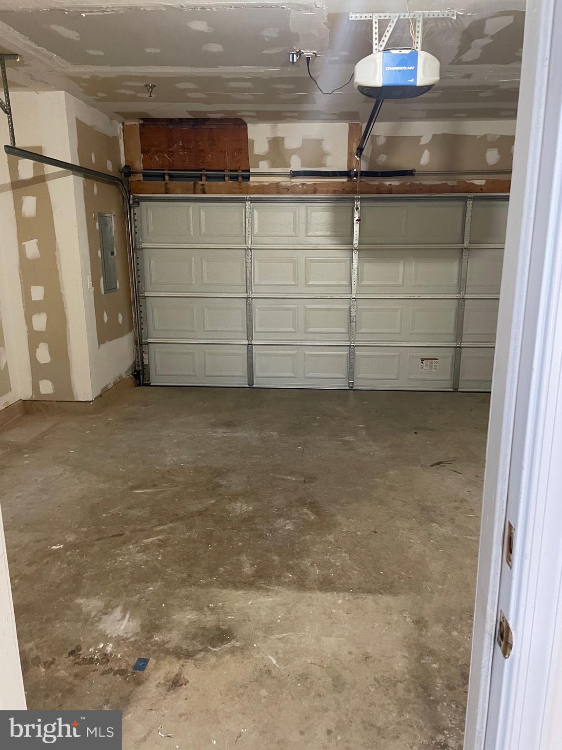 PARKSIDE AT ASHBURN - Residential Lease