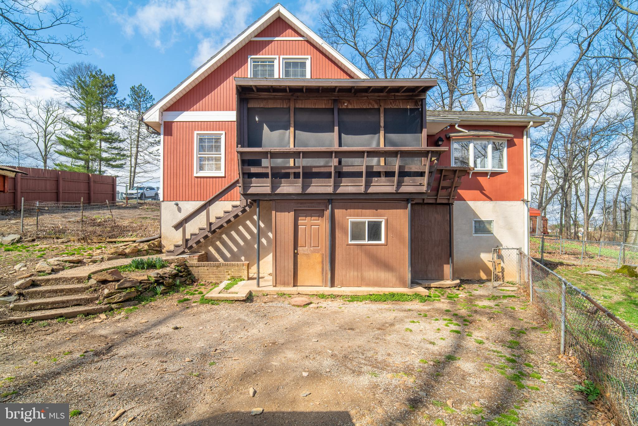 LOWER WINDSOR TWP - Residential