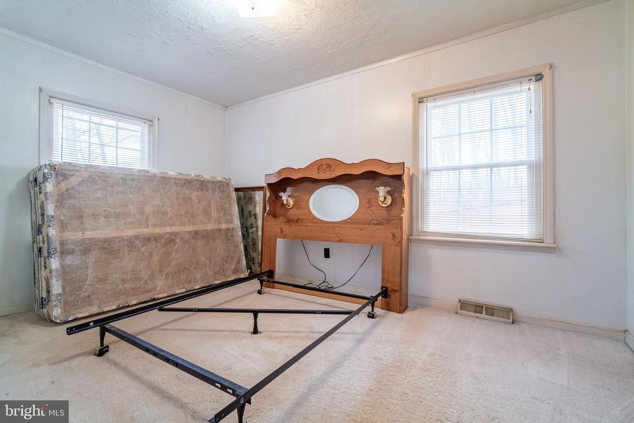 LOWER WINDSOR TWP - Residential