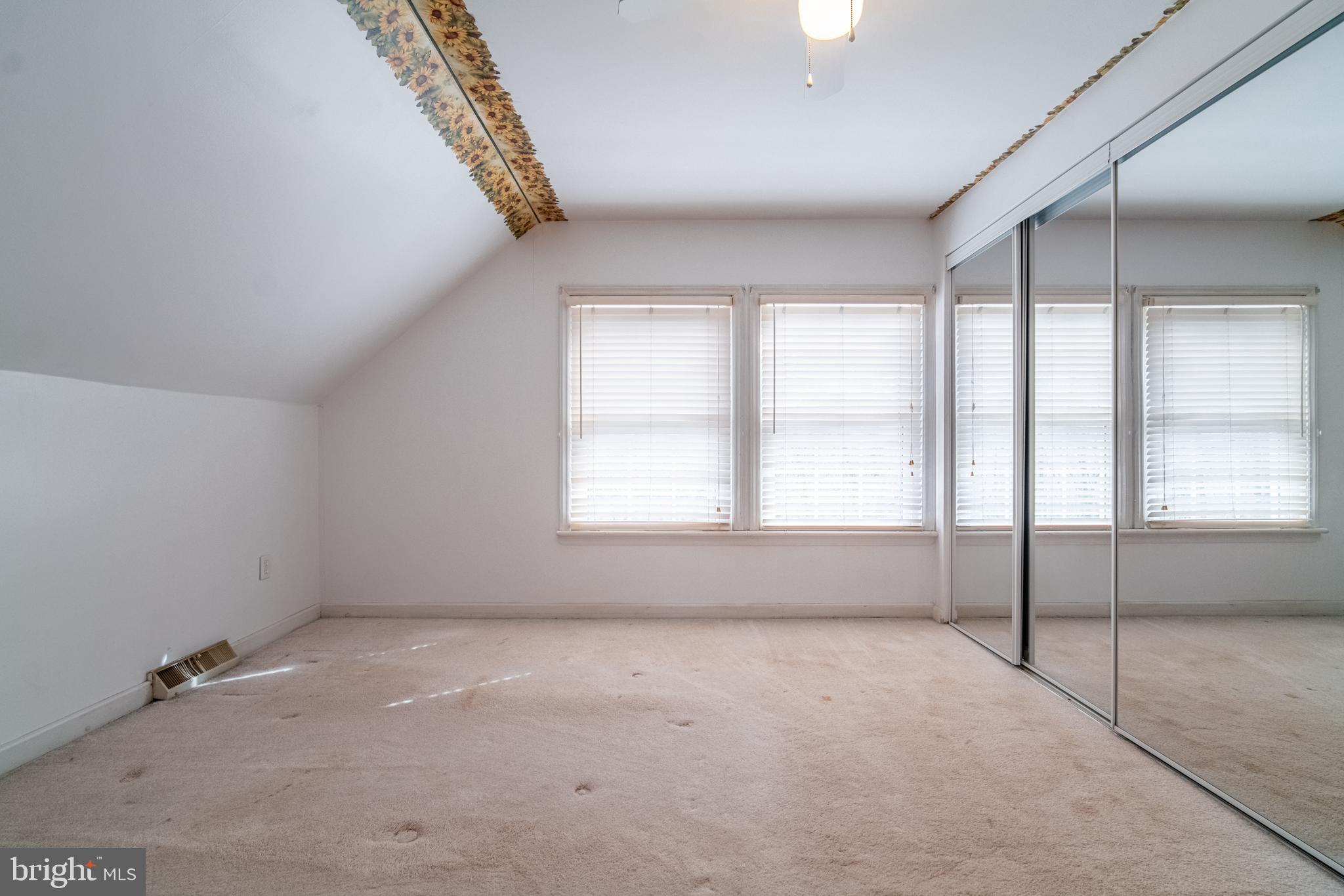 LOWER WINDSOR TWP - Residential