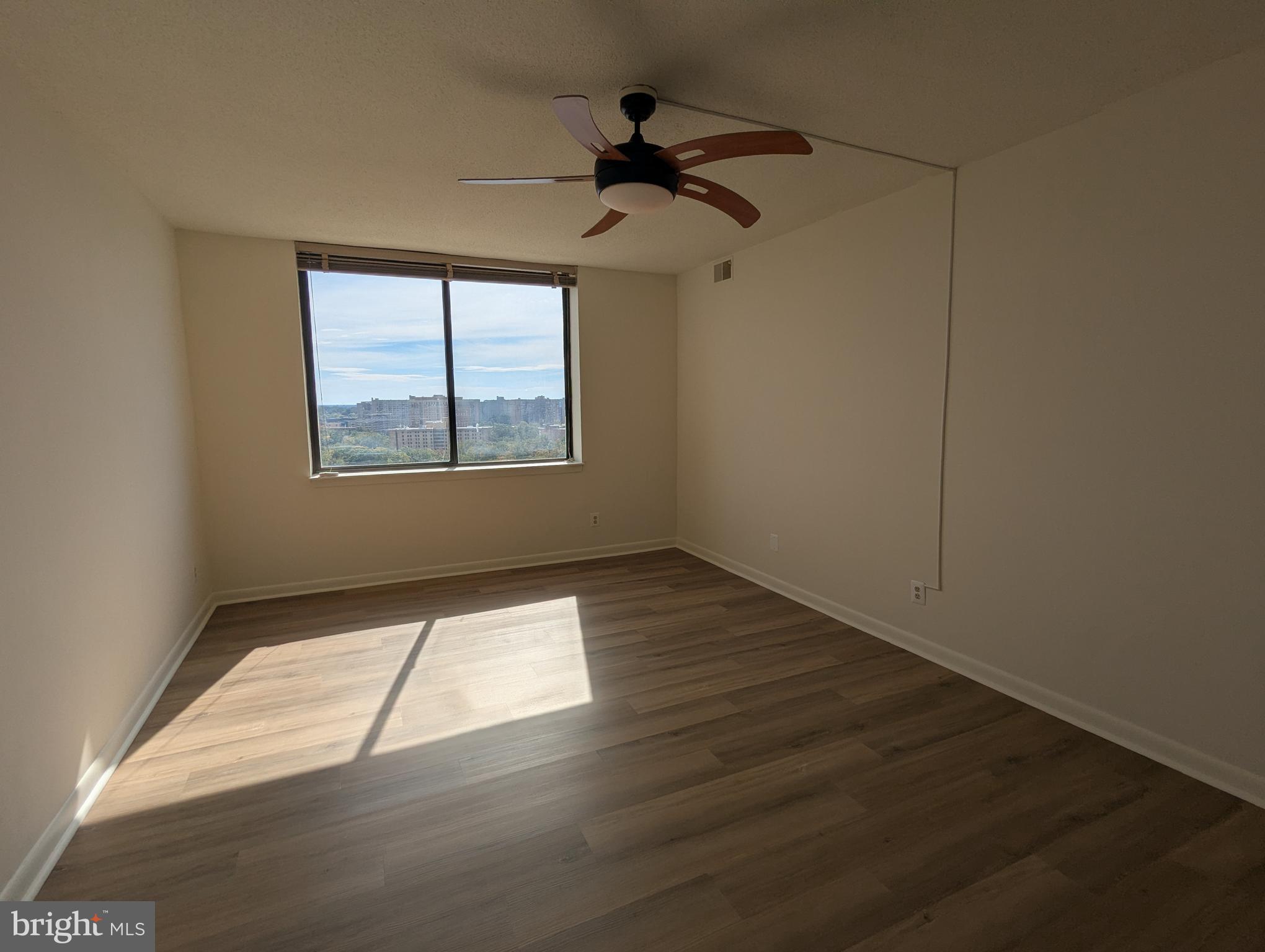 SKYLINE HOUSE - Residential Lease