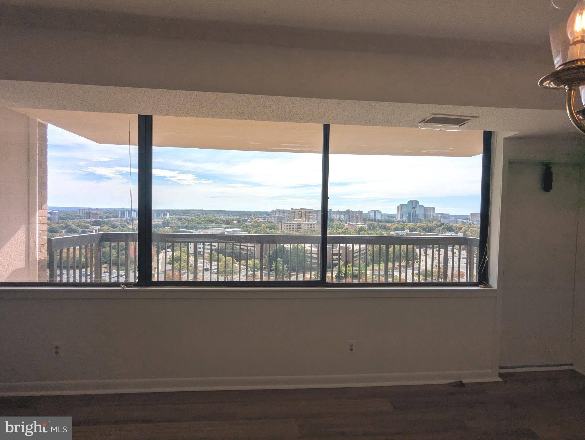 SKYLINE HOUSE - Residential Lease