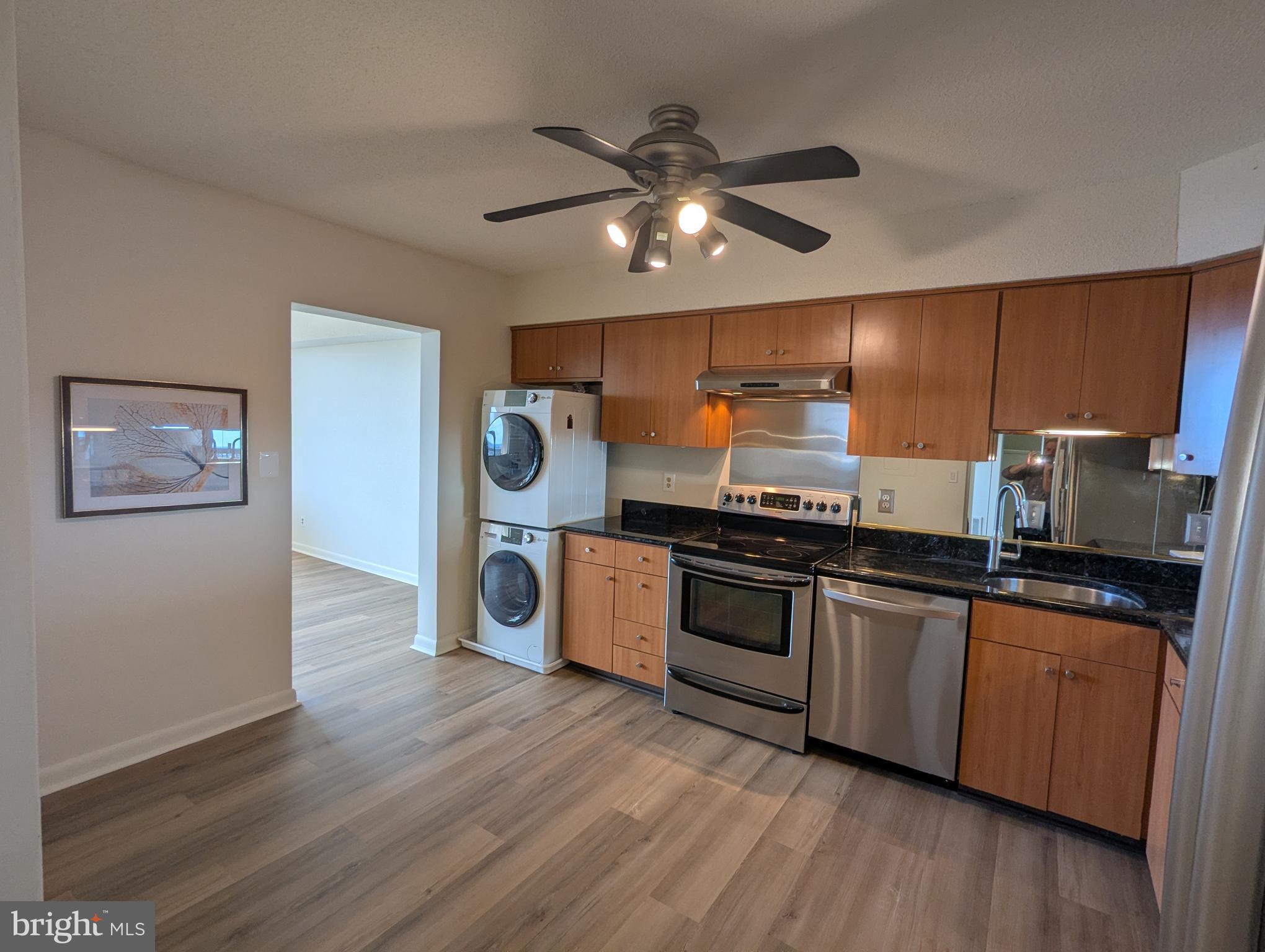 SKYLINE HOUSE - Residential Lease