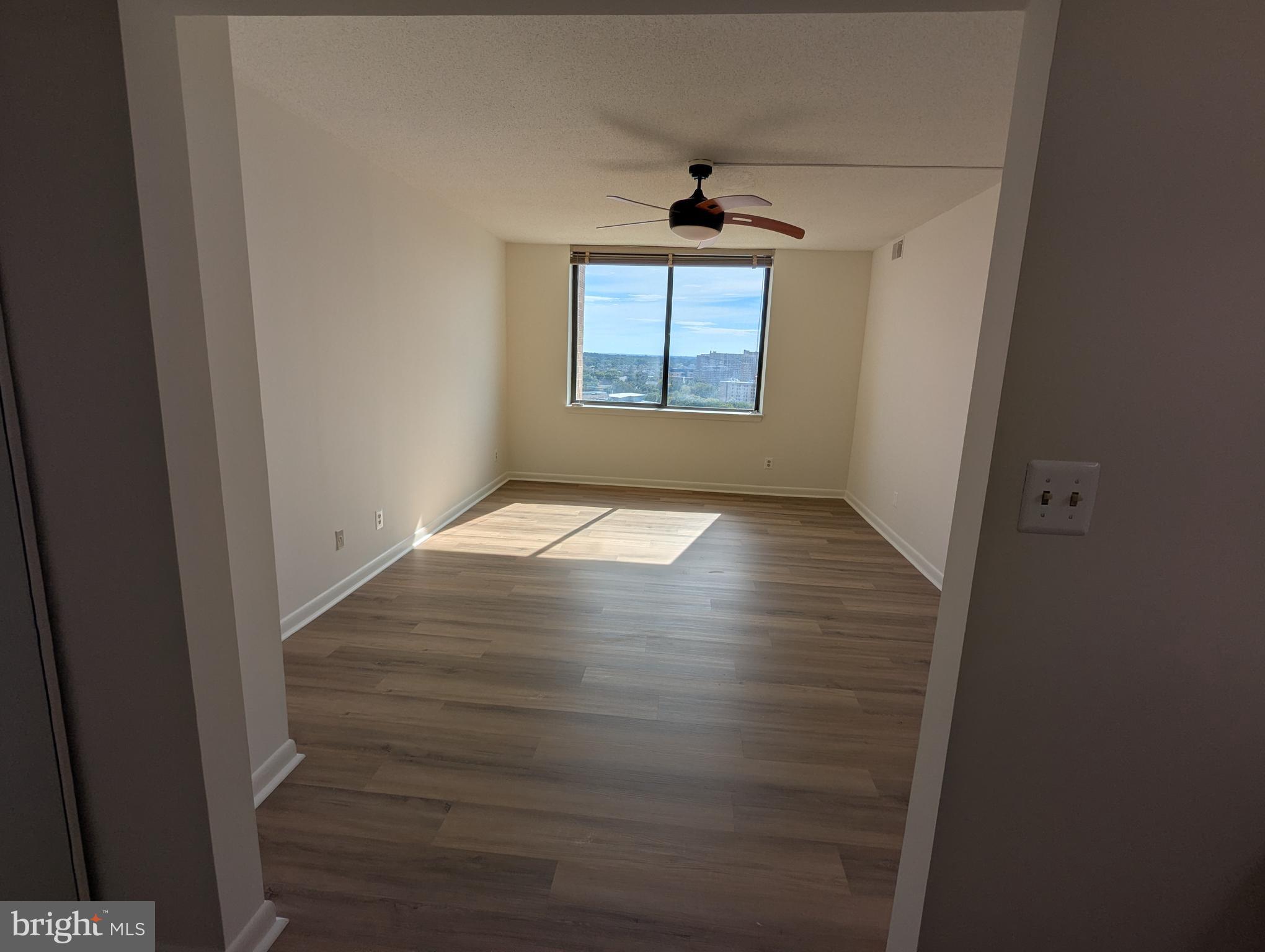 SKYLINE HOUSE - Residential Lease