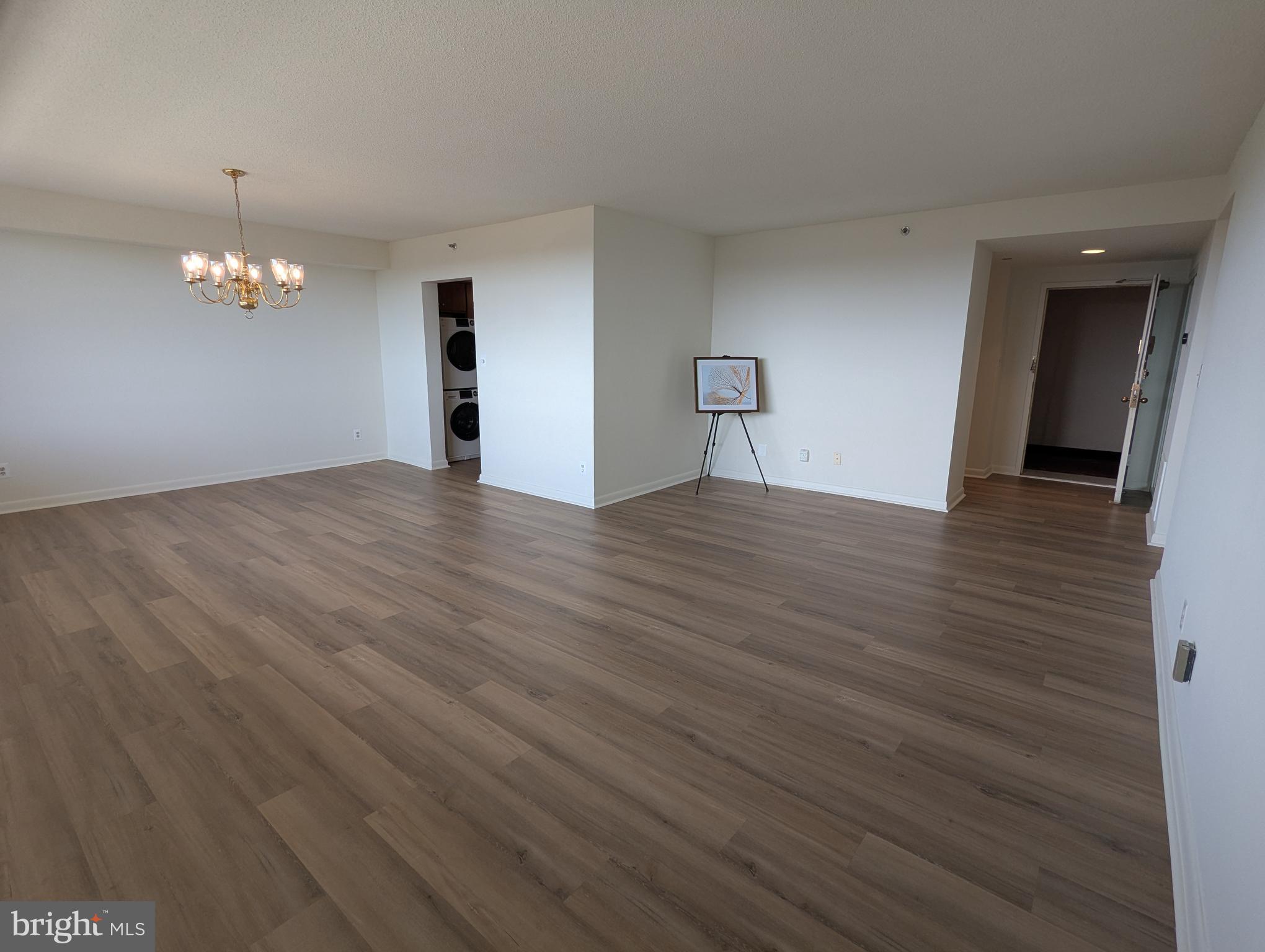 SKYLINE HOUSE - Residential Lease