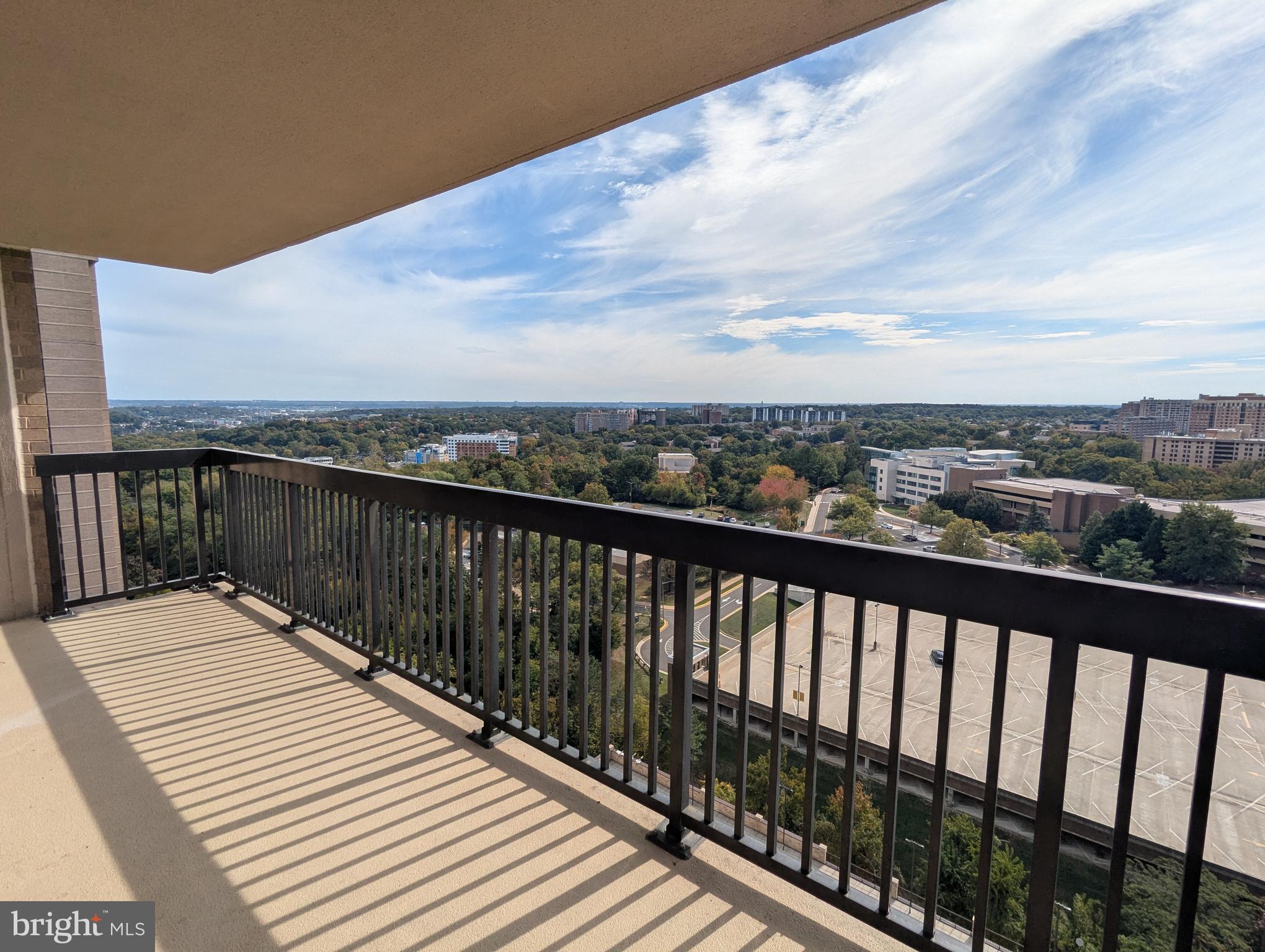 SKYLINE HOUSE - Residential Lease