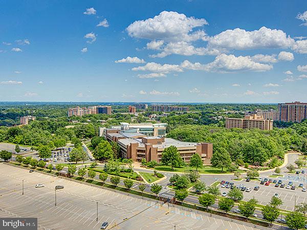 SKYLINE HOUSE - Residential Lease