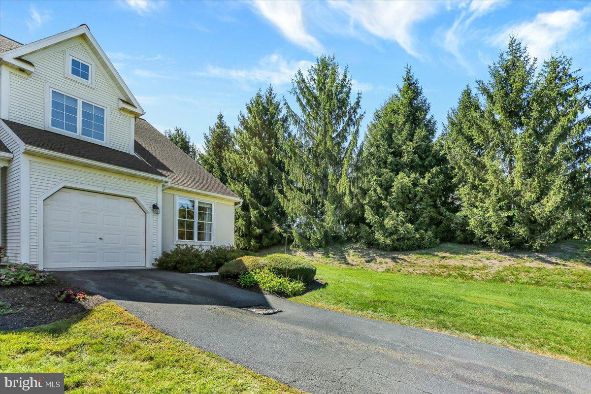 1 WHITETAIL LANE