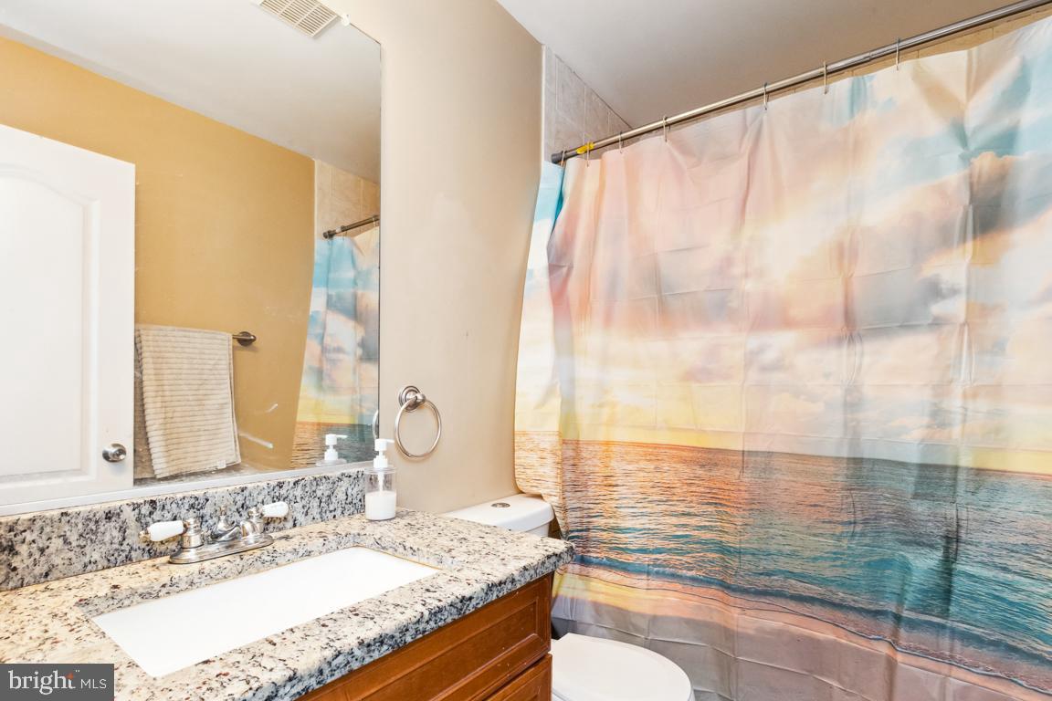 CLUBSIDE - Residential