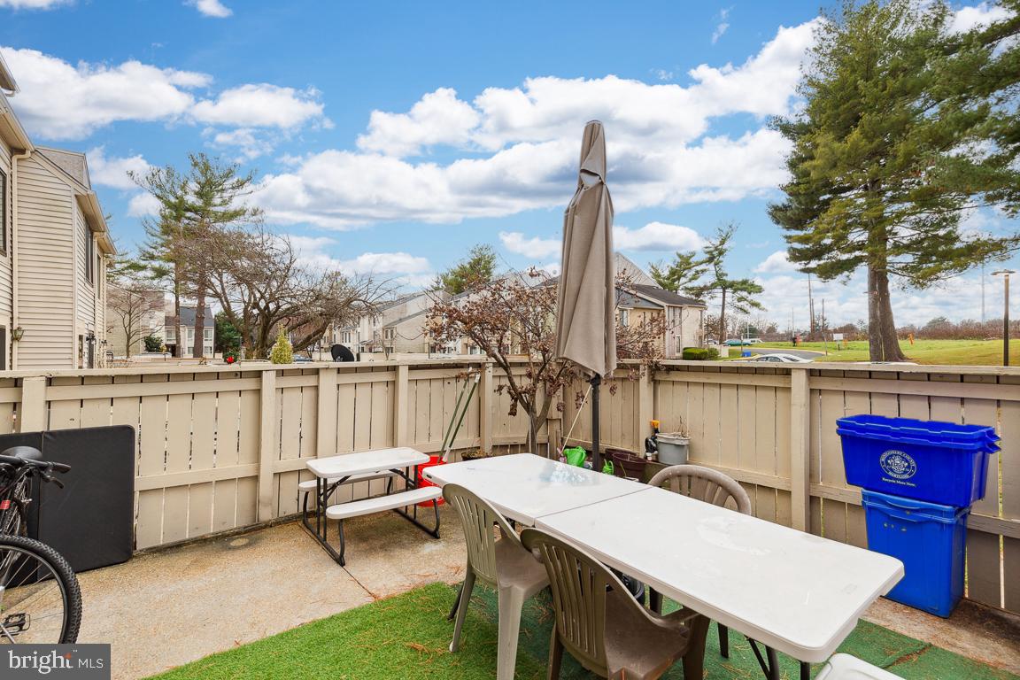 CLUBSIDE - Residential