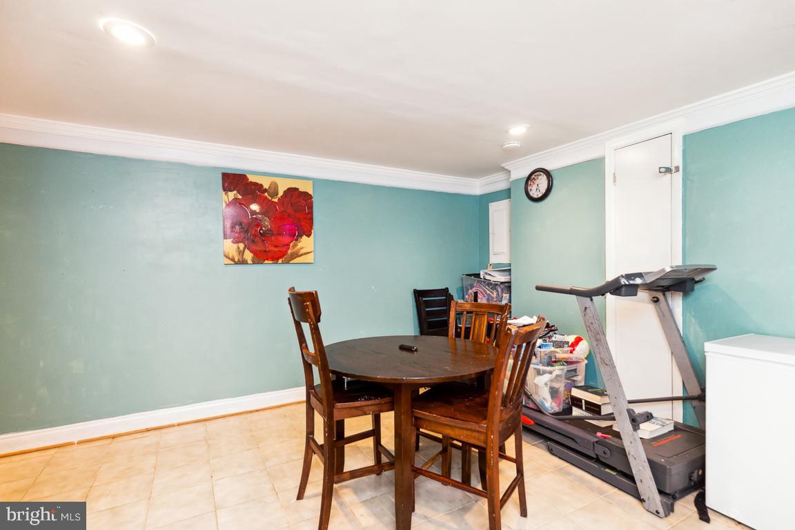 CLUBSIDE - Residential