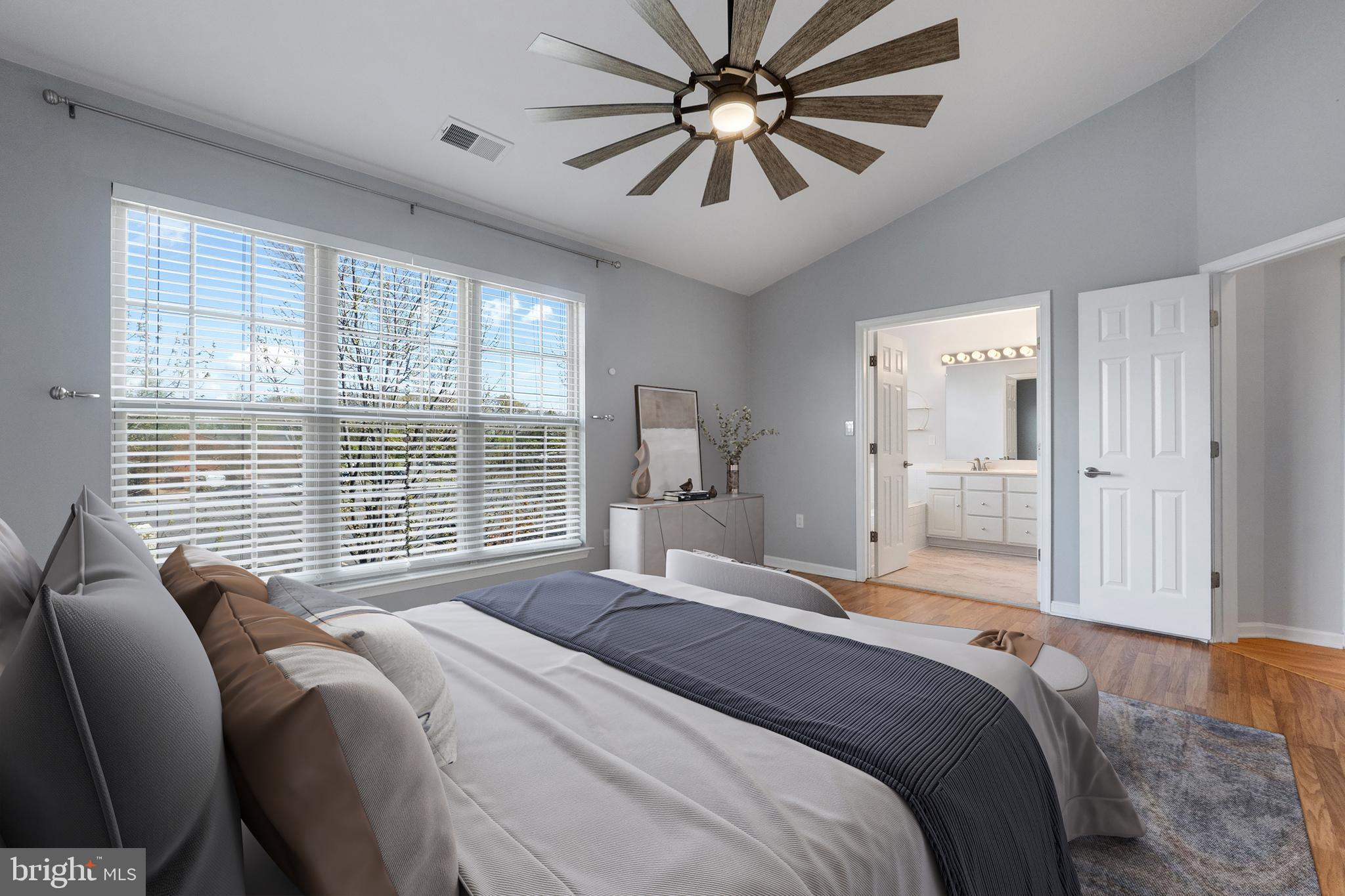 POTOMAC LAKES - Residential