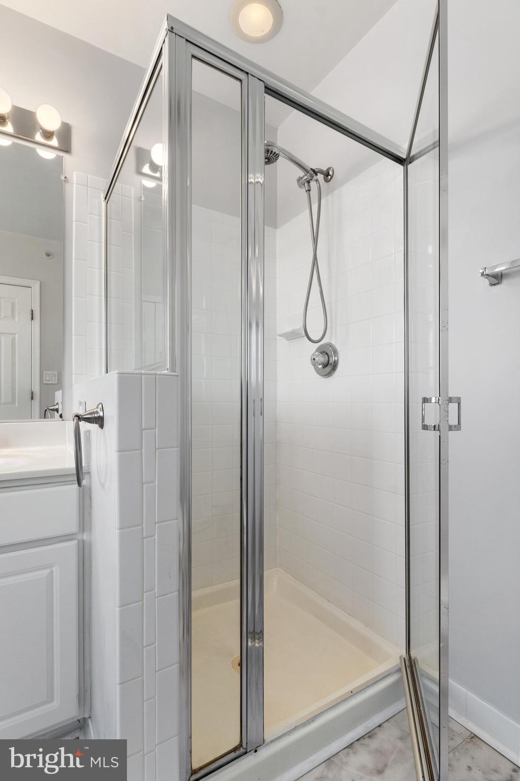 POTOMAC LAKES - Residential