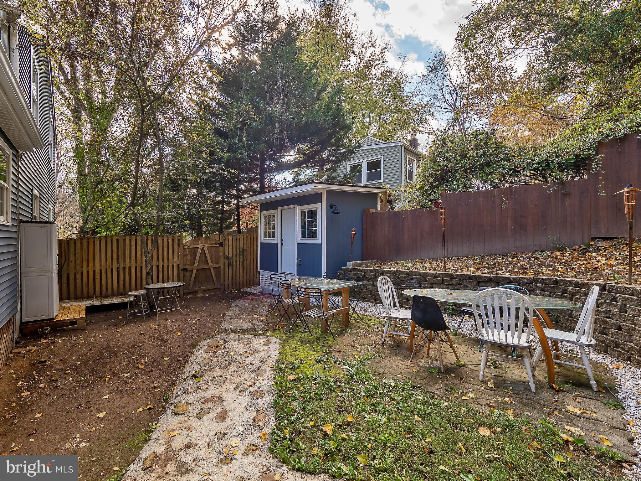 VEIRS MILL VILLAGE - Residential