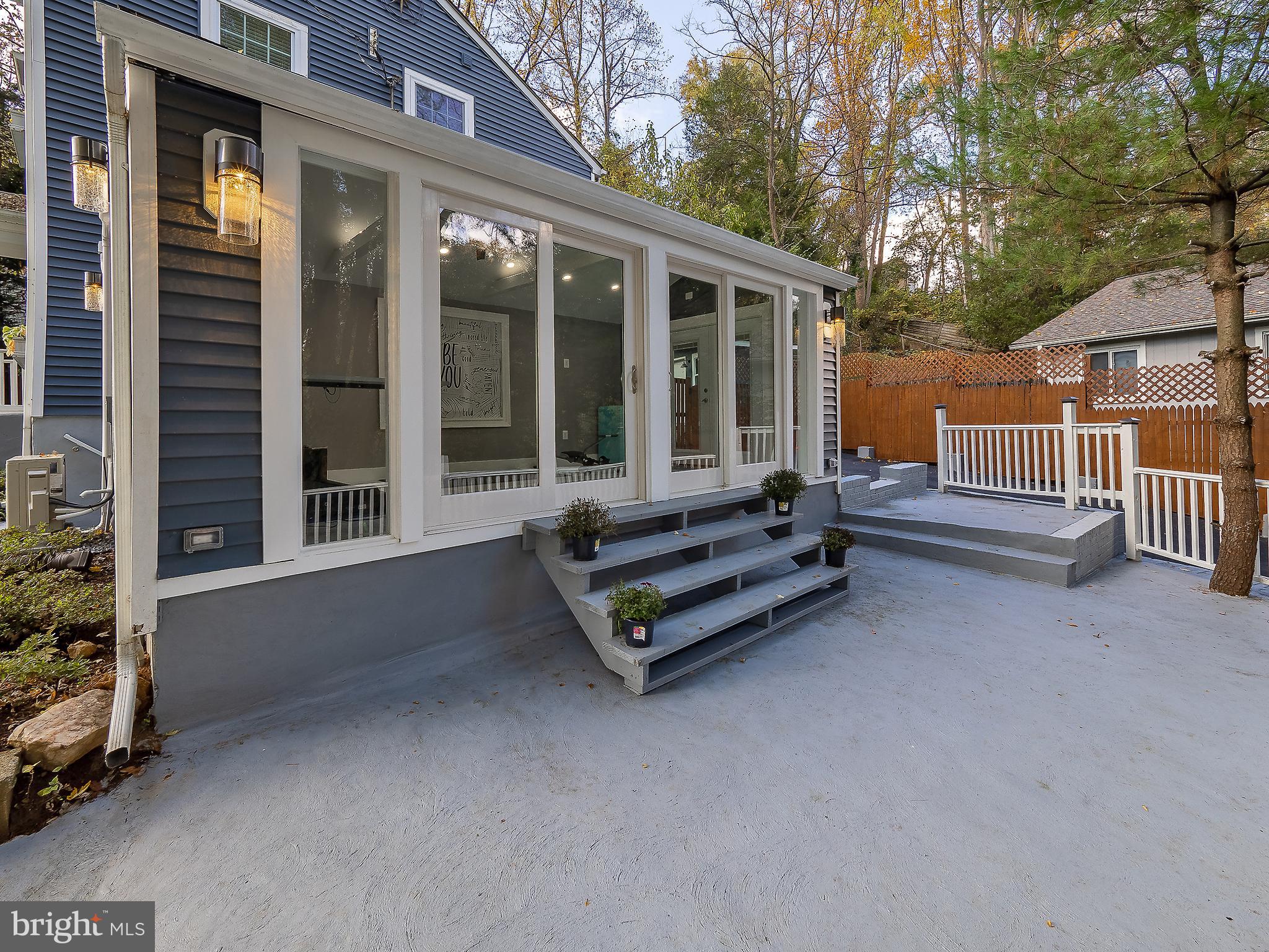 VEIRS MILL VILLAGE - Residential