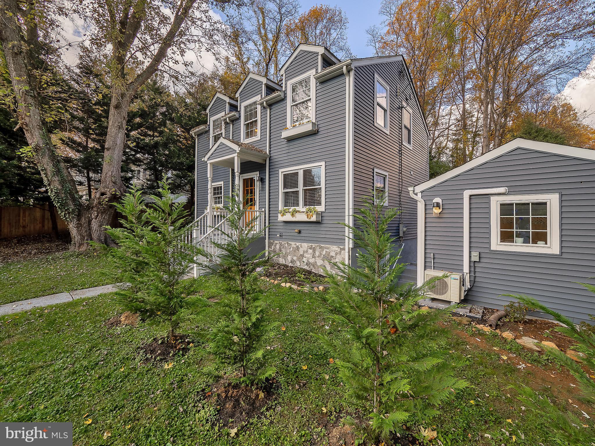 VEIRS MILL VILLAGE - Residential