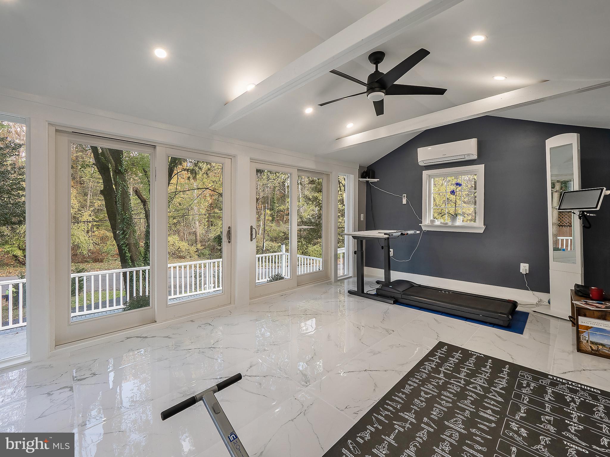 VEIRS MILL VILLAGE - Residential