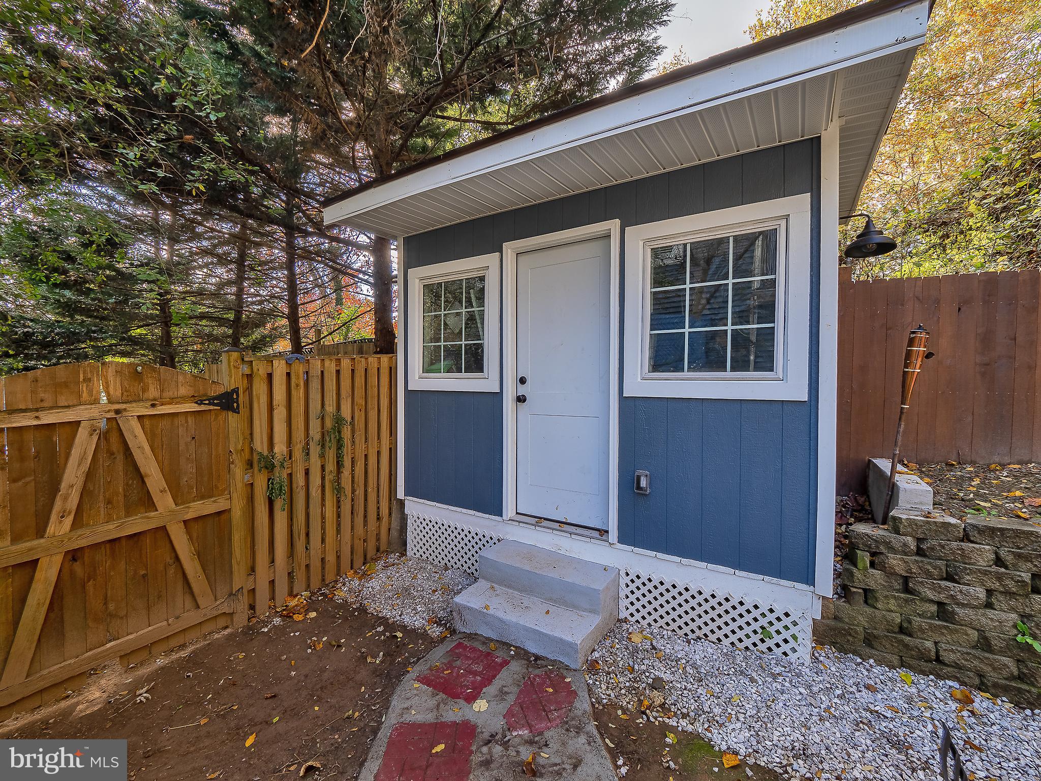 VEIRS MILL VILLAGE - Residential