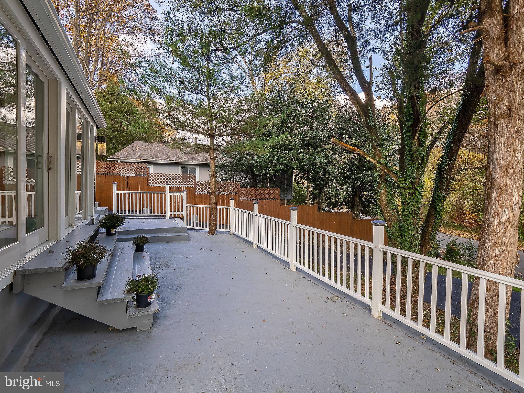 VEIRS MILL VILLAGE - Residential