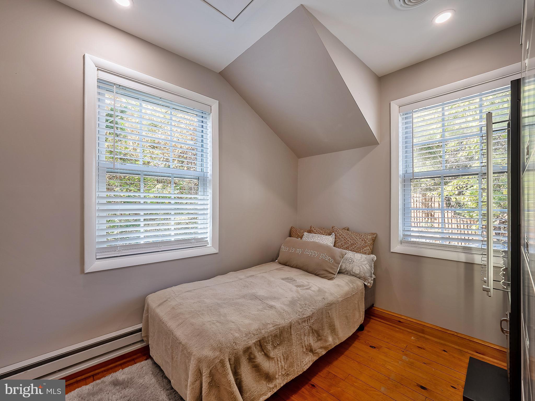 VEIRS MILL VILLAGE - Residential