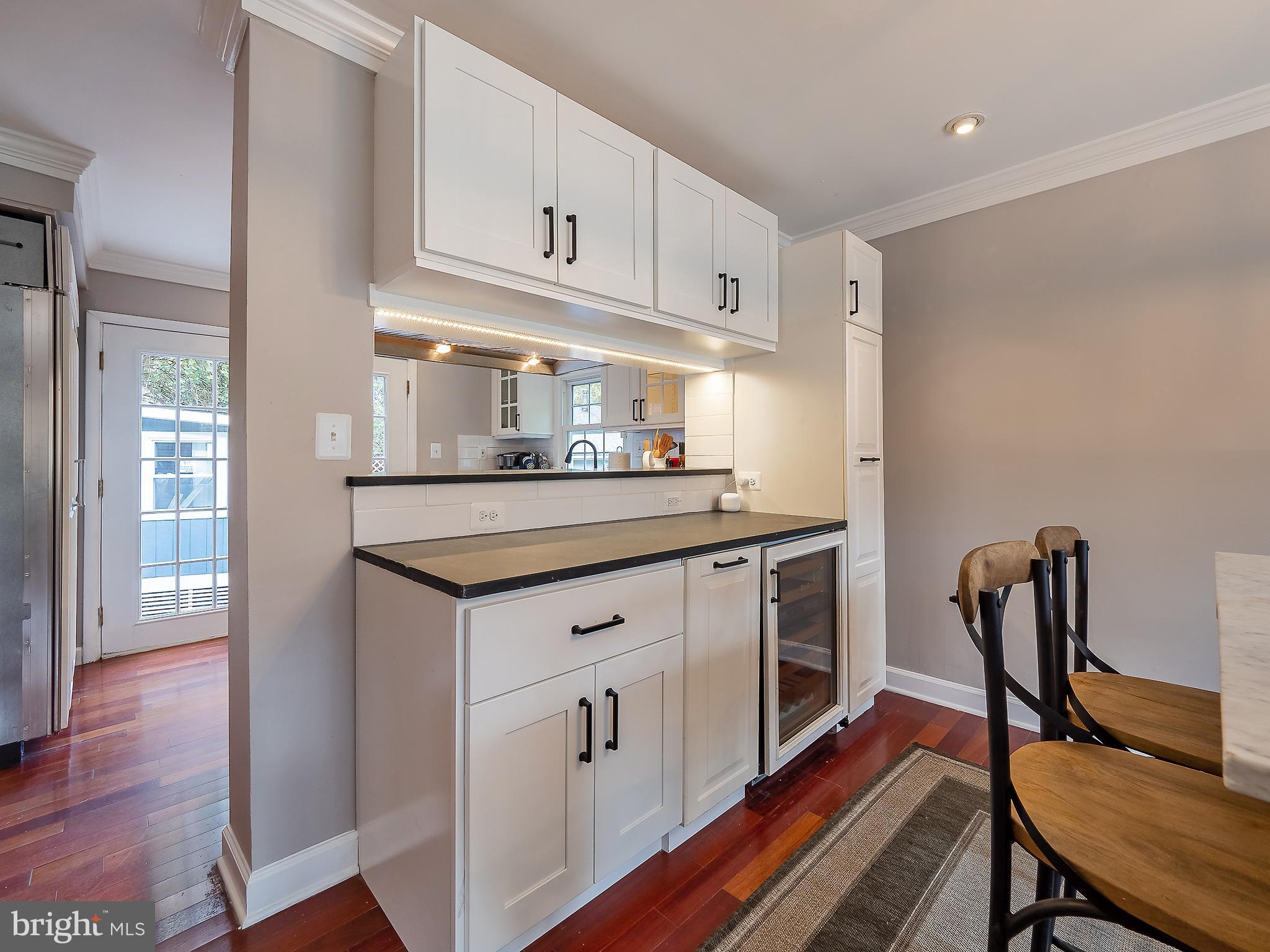 VEIRS MILL VILLAGE - Residential