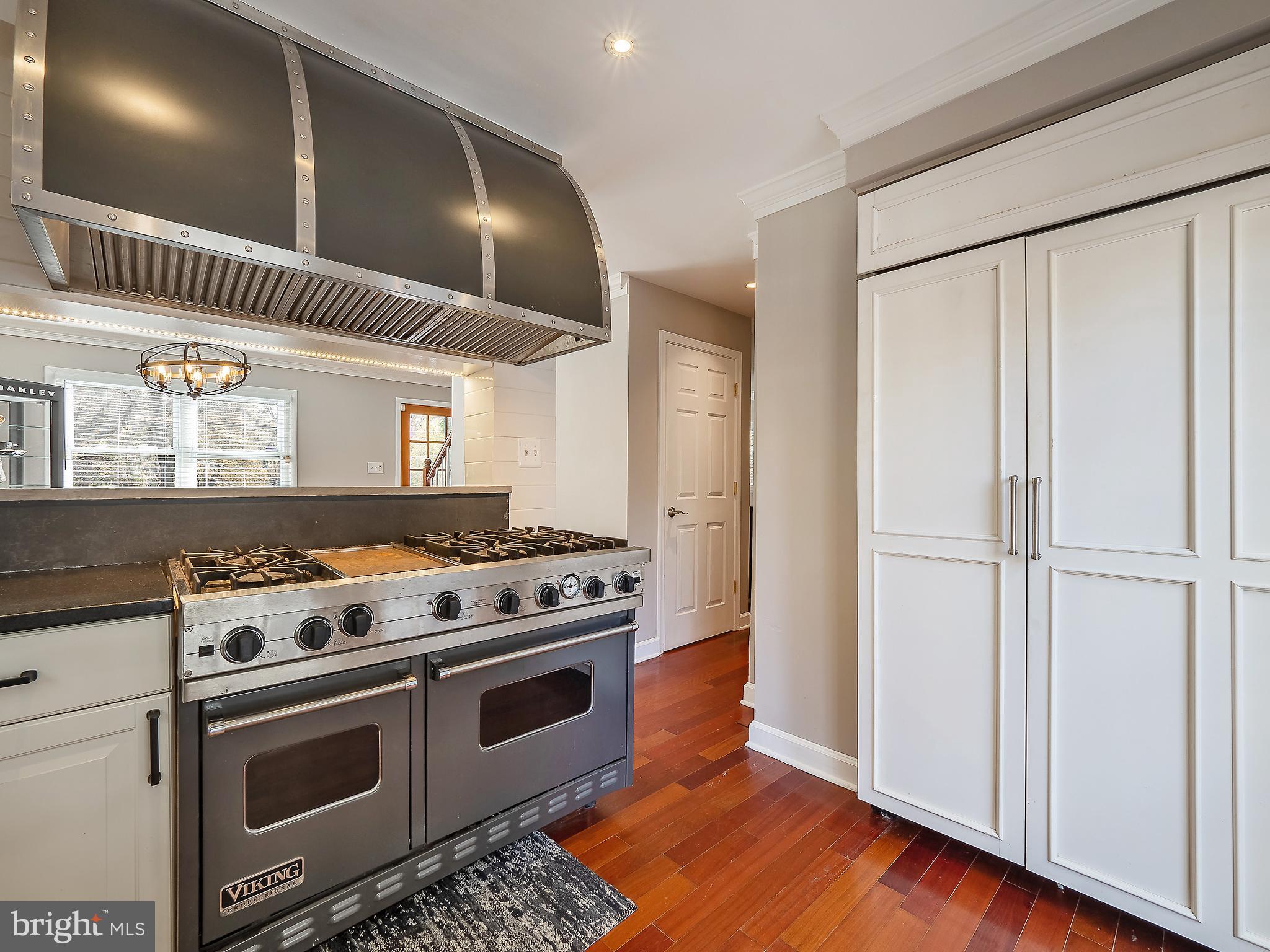 VEIRS MILL VILLAGE - Residential