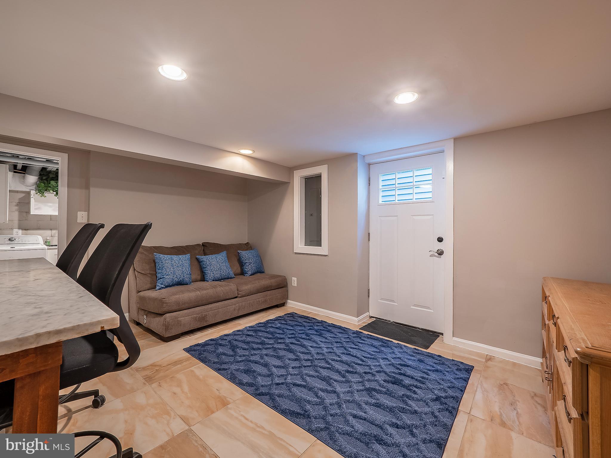 VEIRS MILL VILLAGE - Residential