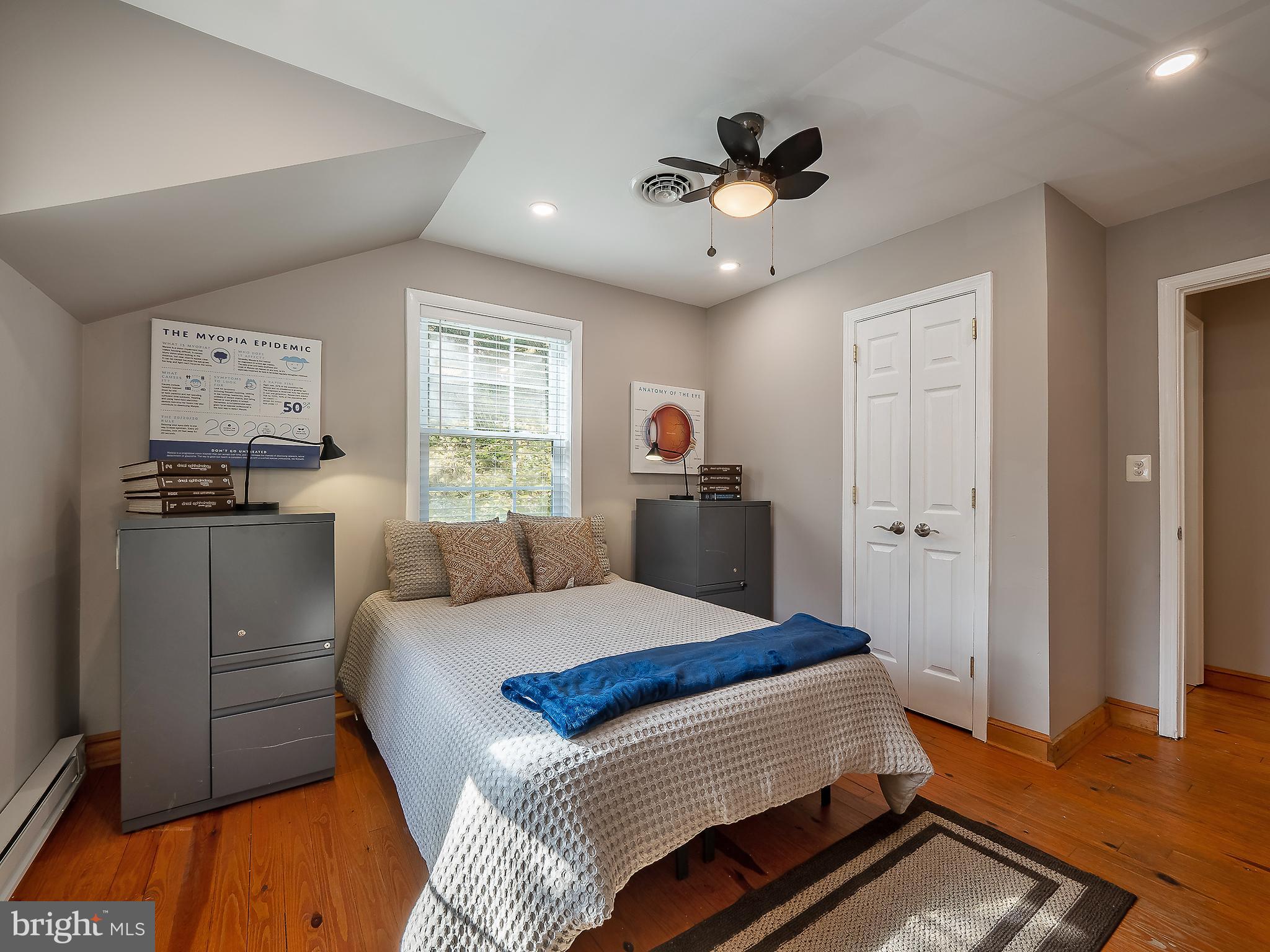 VEIRS MILL VILLAGE - Residential