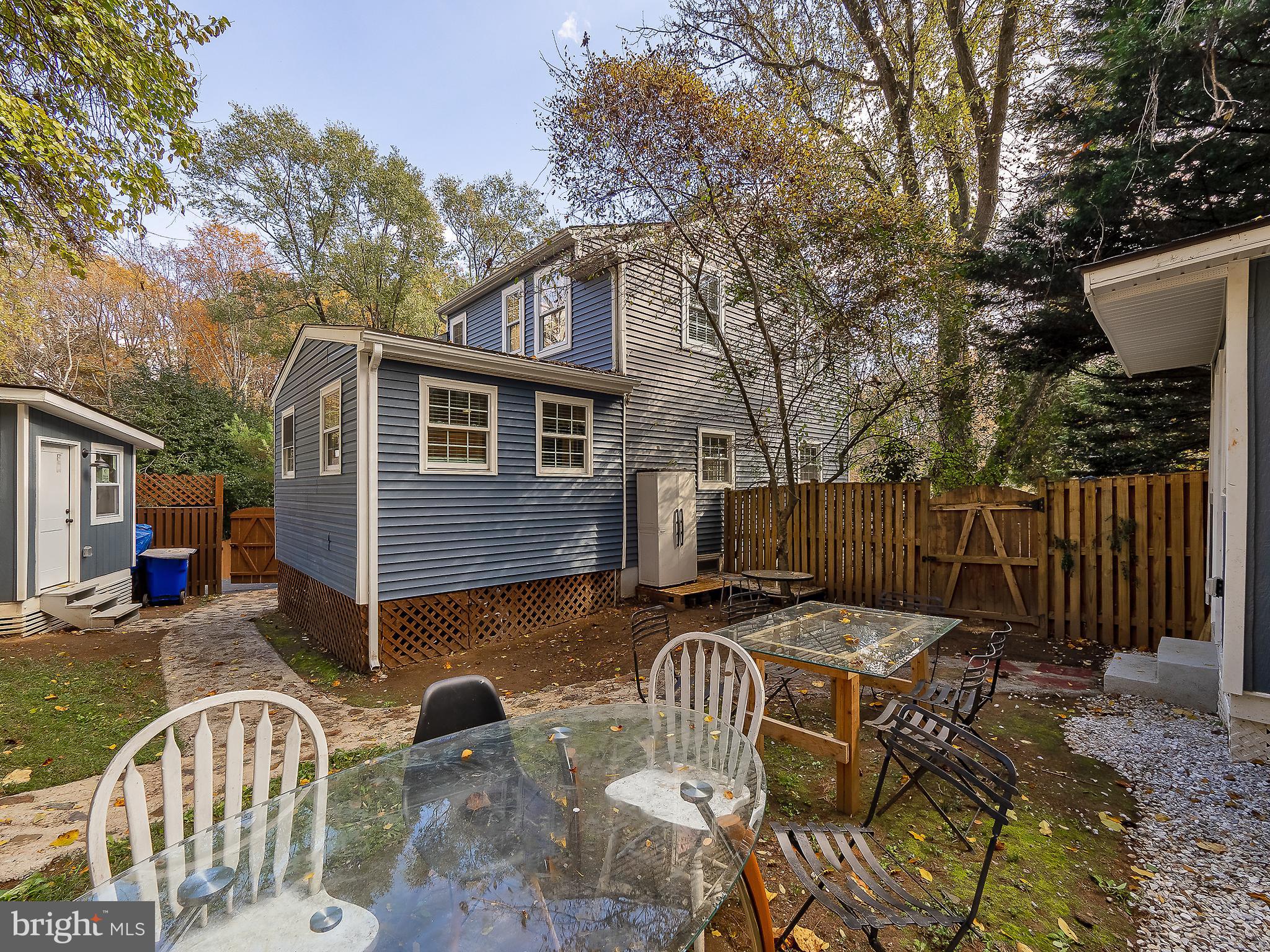 VEIRS MILL VILLAGE - Residential