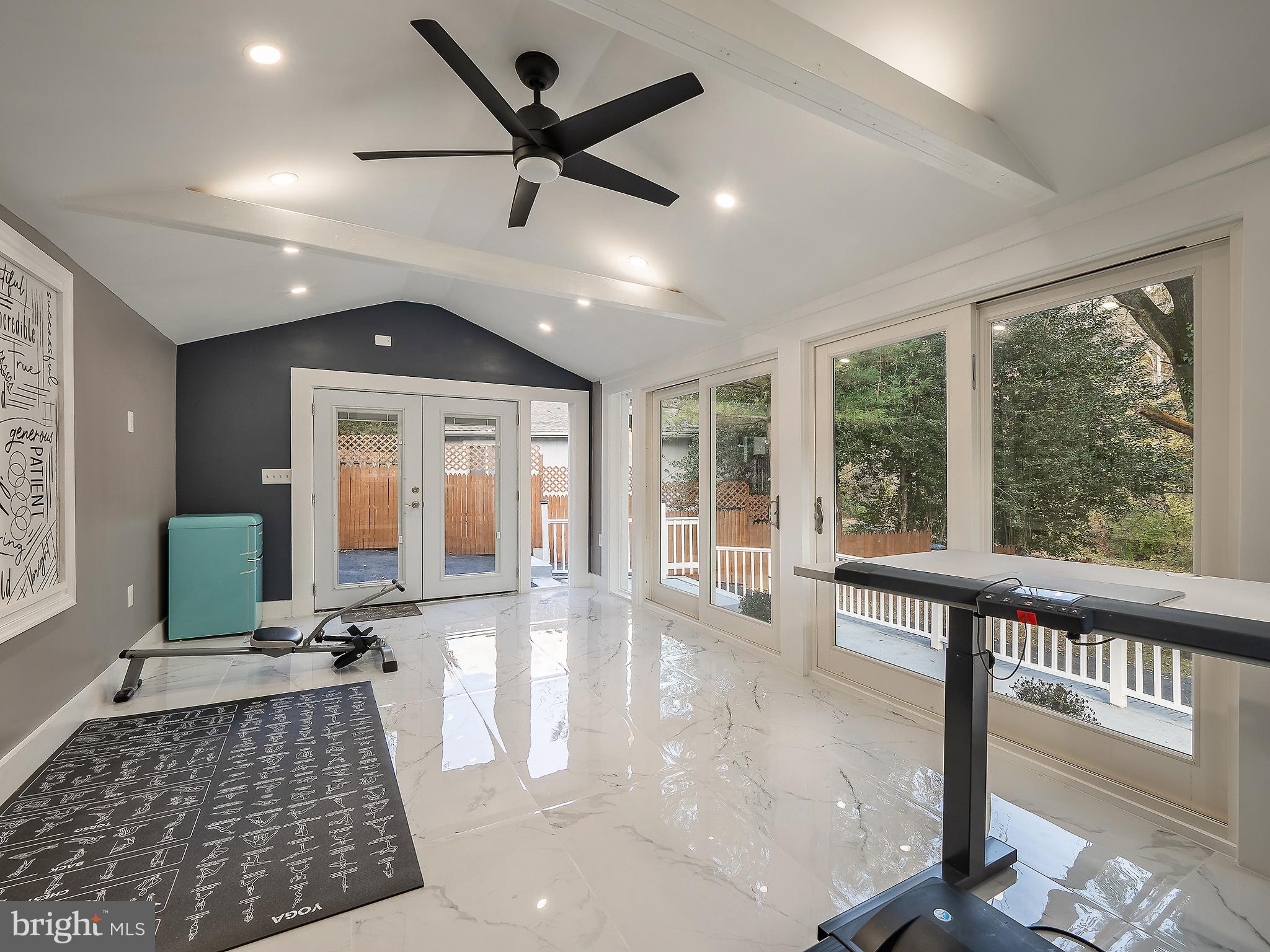 VEIRS MILL VILLAGE - Residential