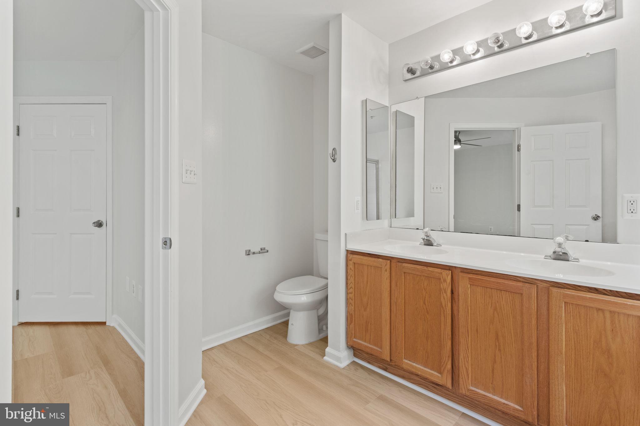 VILLAGES OF URBANA - Residential Lease