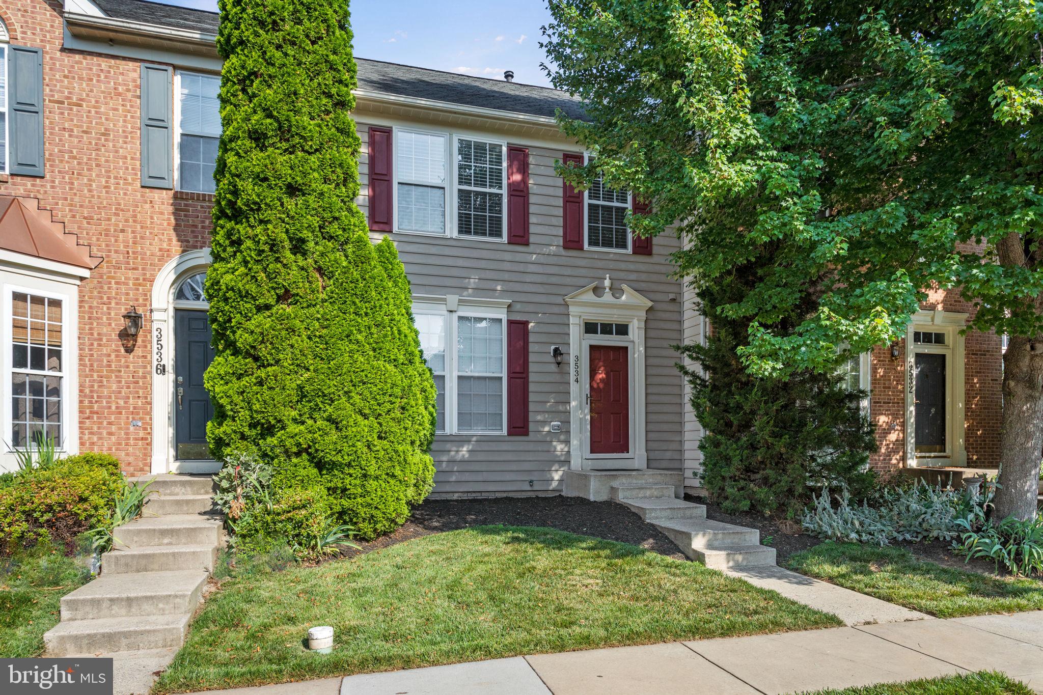 VILLAGES OF URBANA - Residential Lease