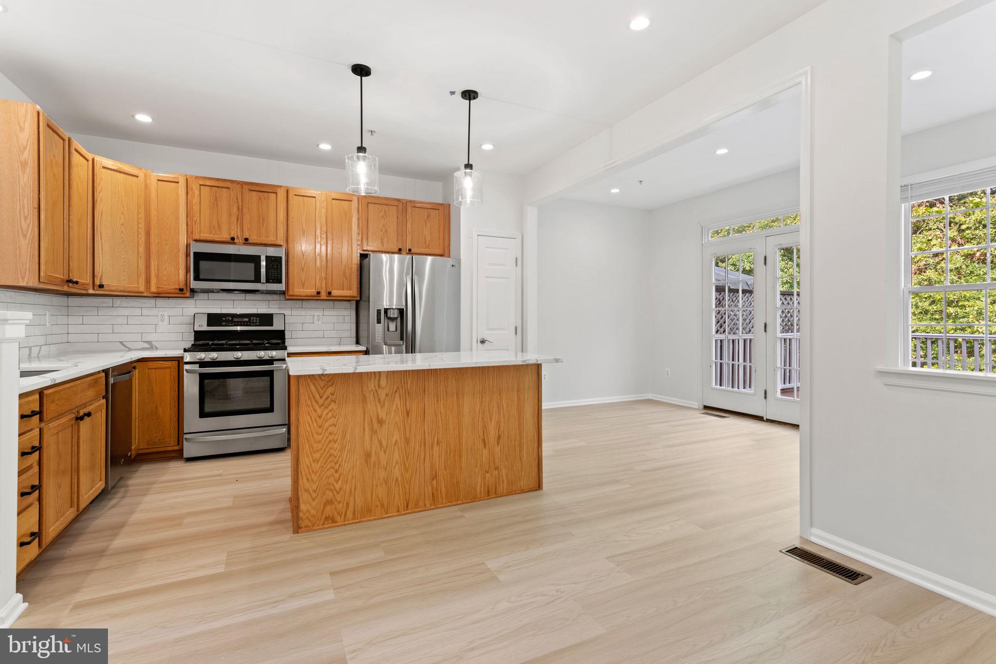 VILLAGES OF URBANA - Residential Lease