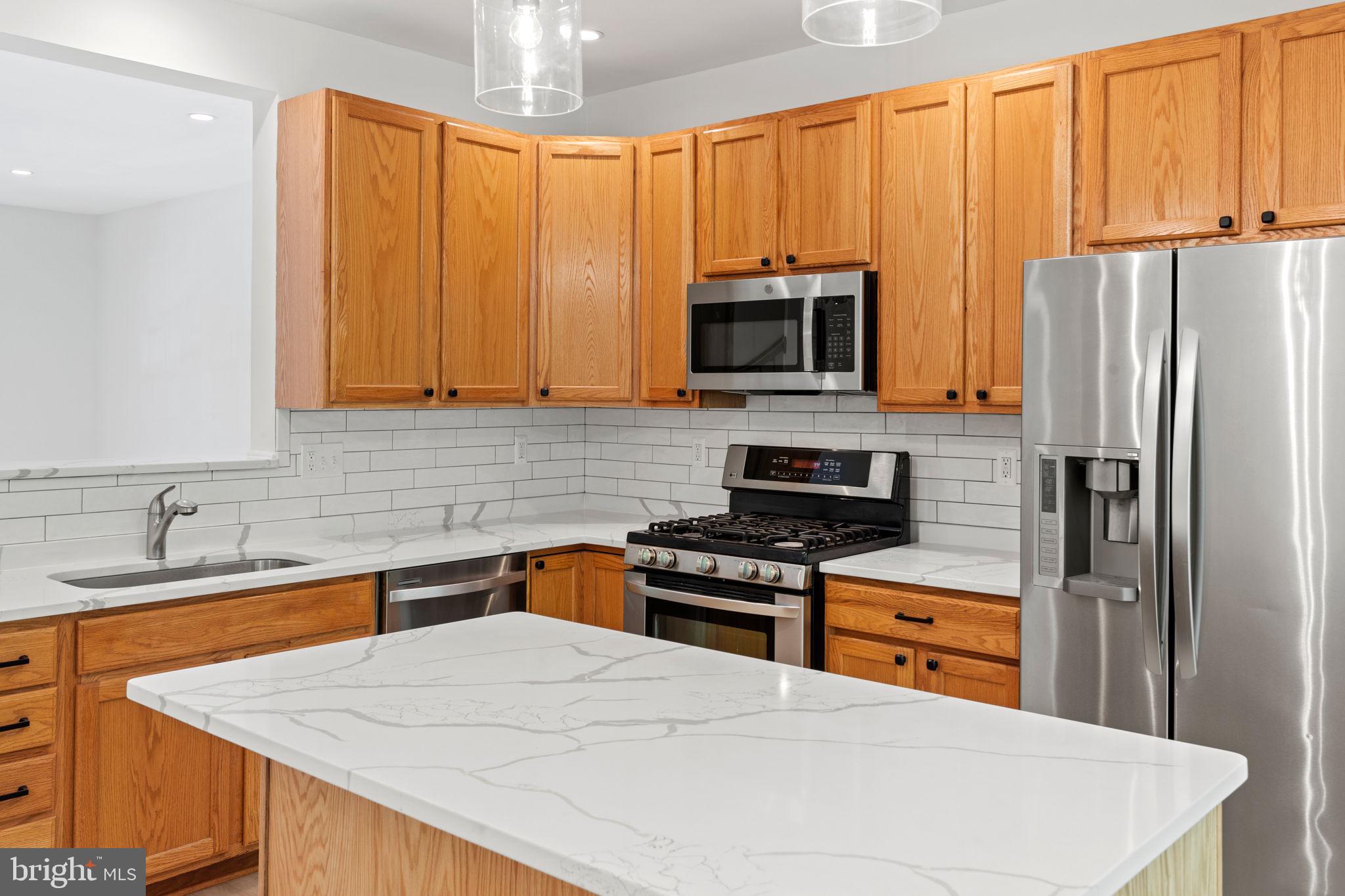 VILLAGES OF URBANA - Residential Lease