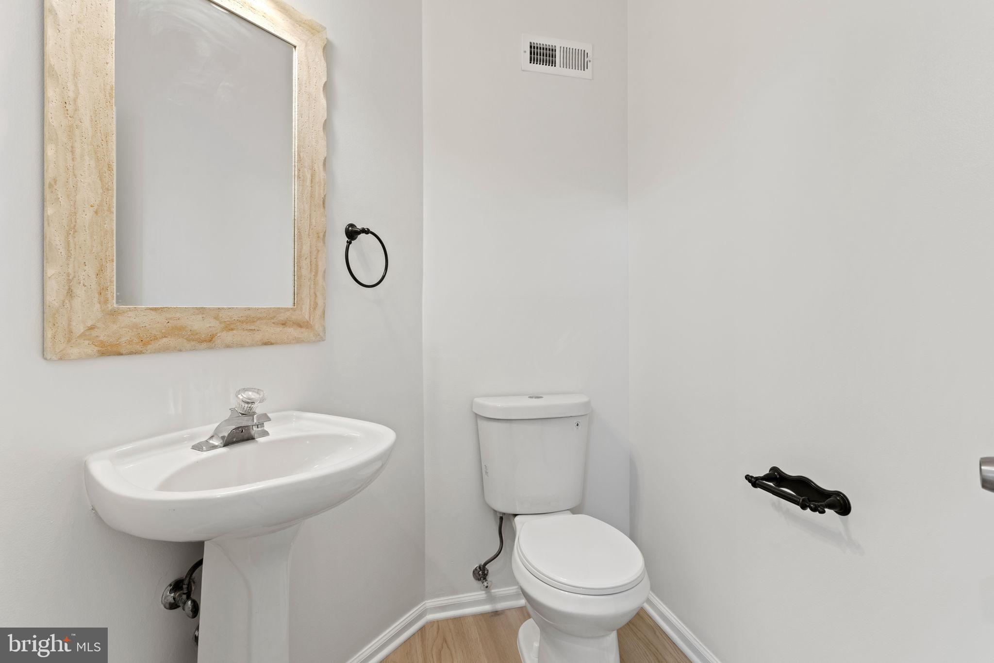 VILLAGES OF URBANA - Residential Lease