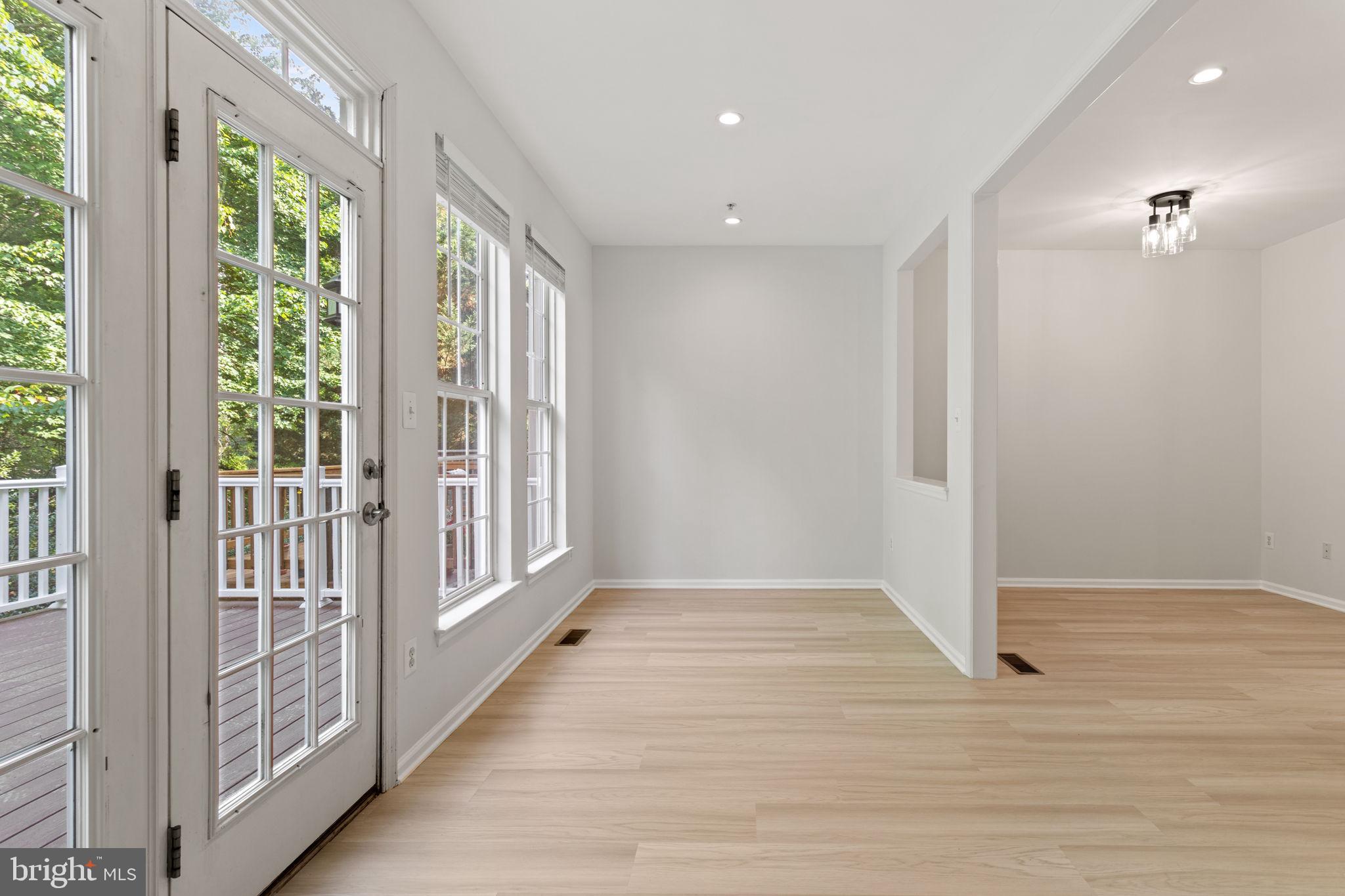 VILLAGES OF URBANA - Residential Lease