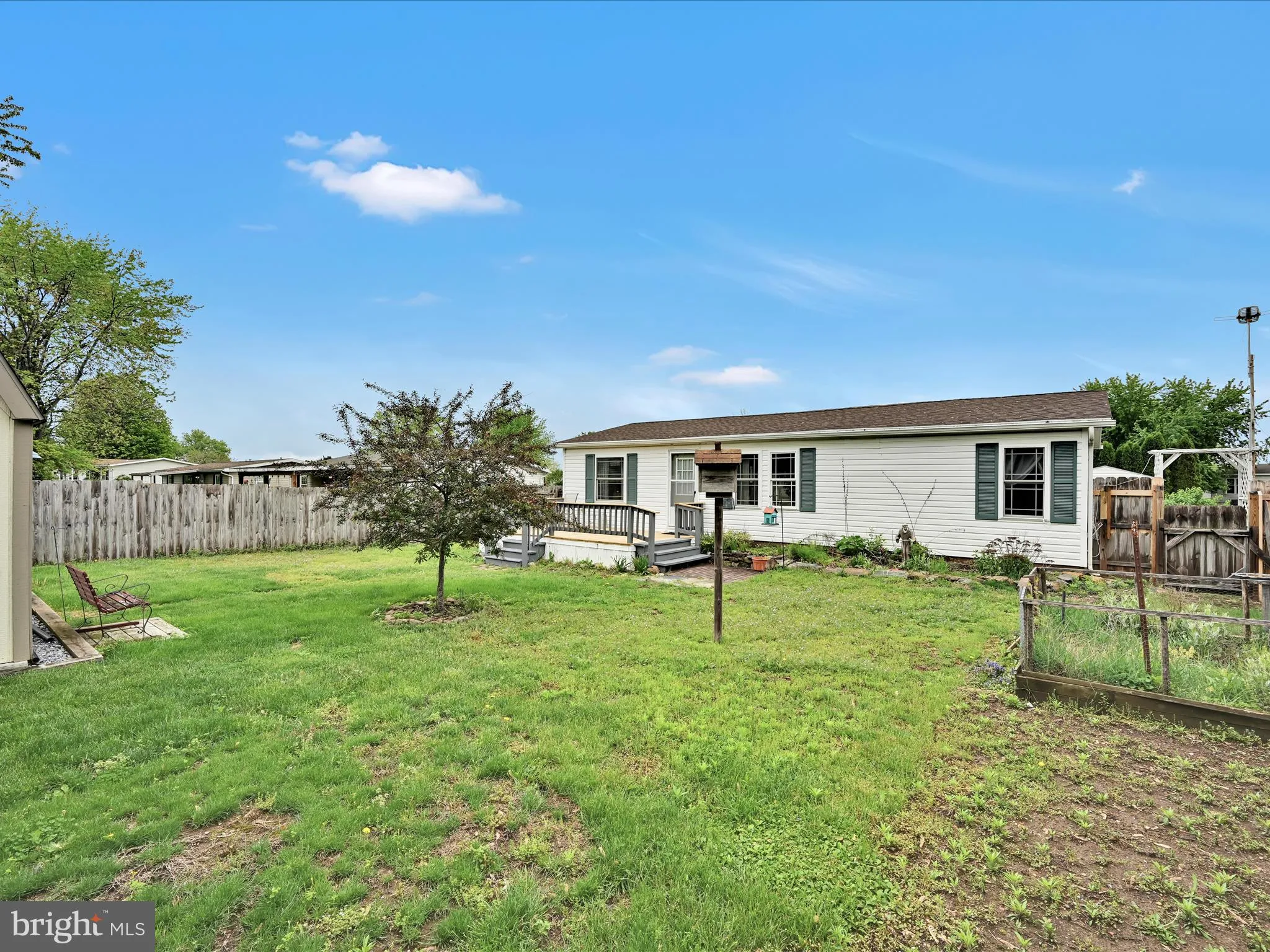 Dover, Pennsylvania 17315, United States, 2 Bedrooms Bedrooms, ,2 BathroomsBathrooms,Residential,Pending,125117