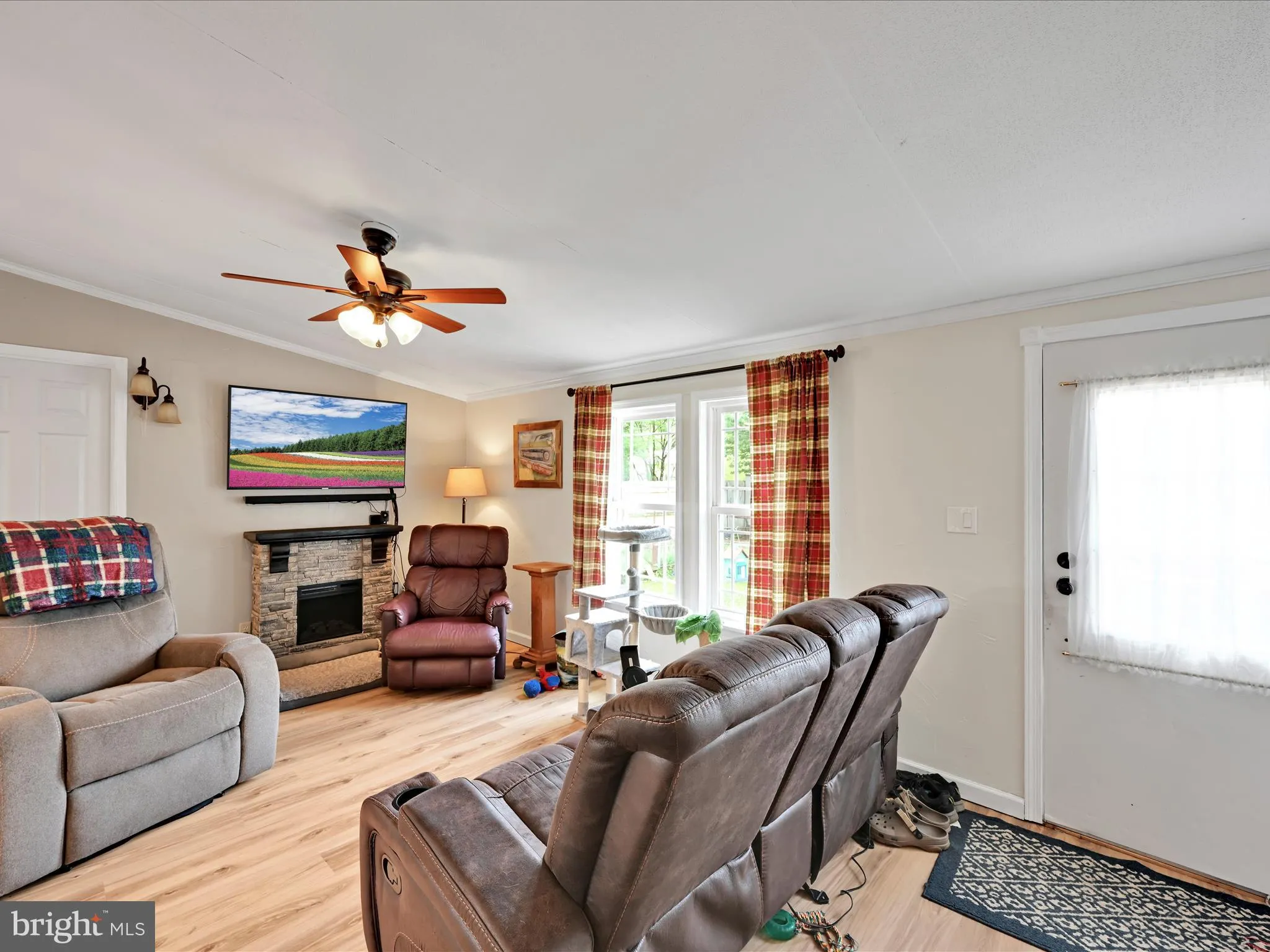 Dover, Pennsylvania 17315, United States, 2 Bedrooms Bedrooms, ,2 BathroomsBathrooms,Residential,Pending,125117