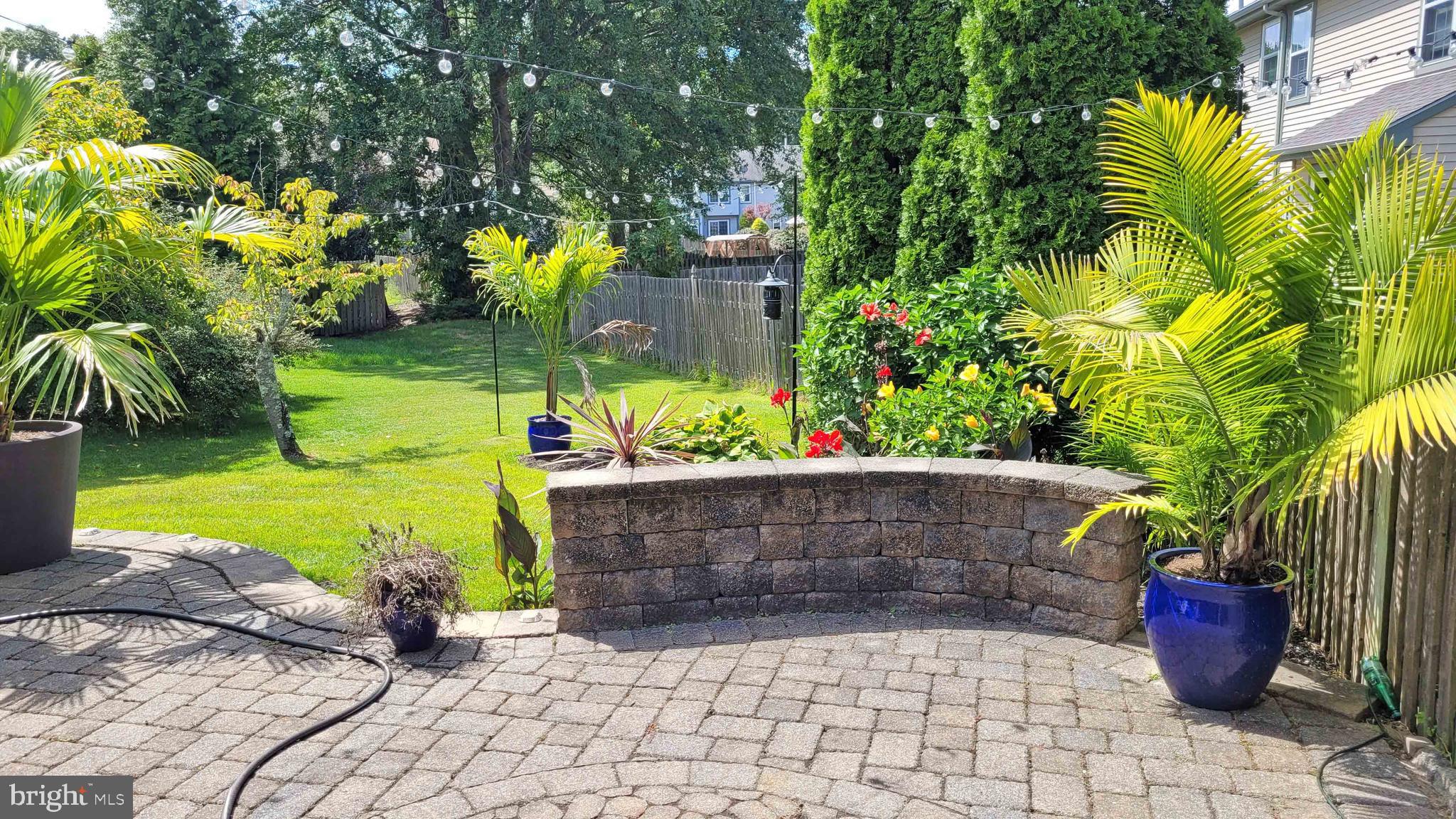 THE LAKES - Residential Lease