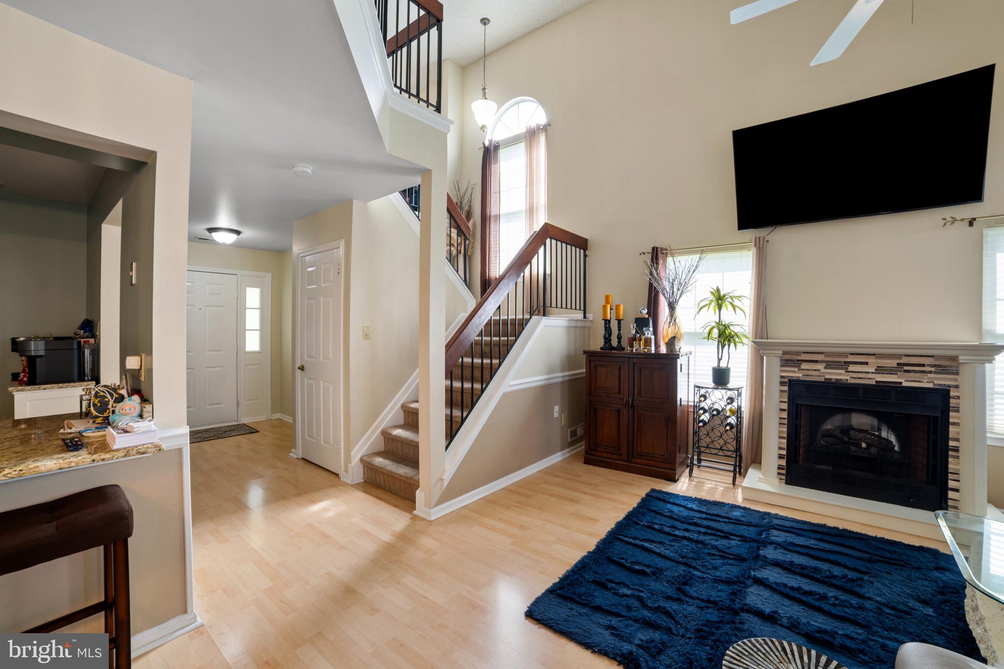 THE LAKES - Residential Lease