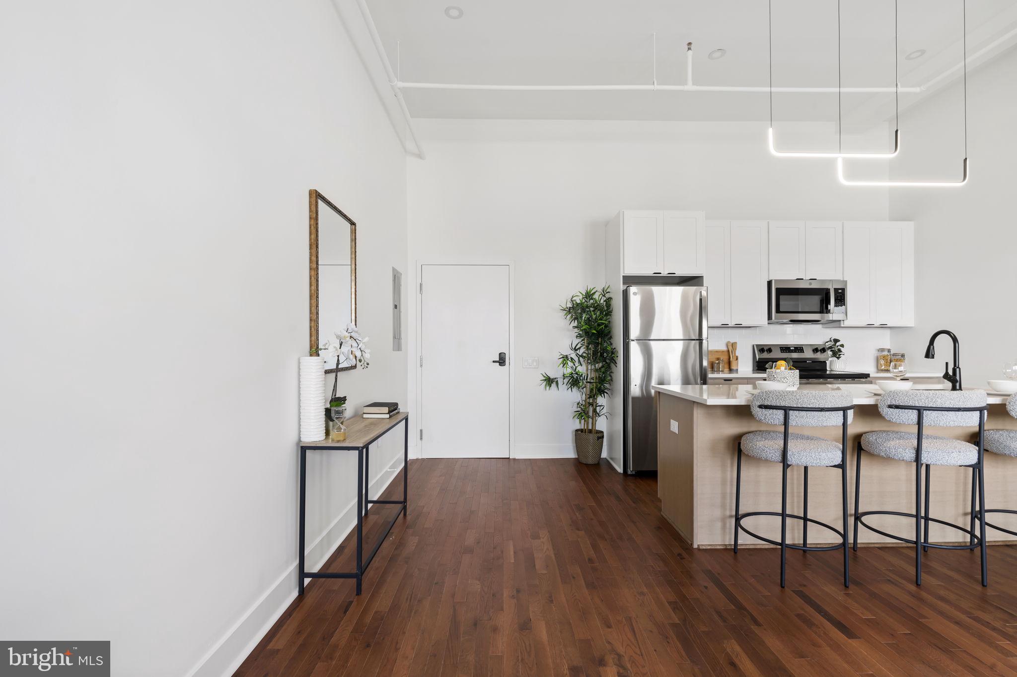 MANAYUNK - Residential Lease