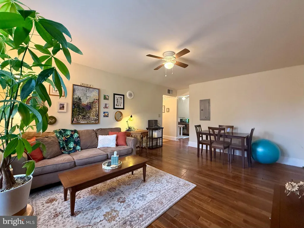 Additional image 3 of 804 Monument Avenue Unit C, Fredericksburg, VA 22401