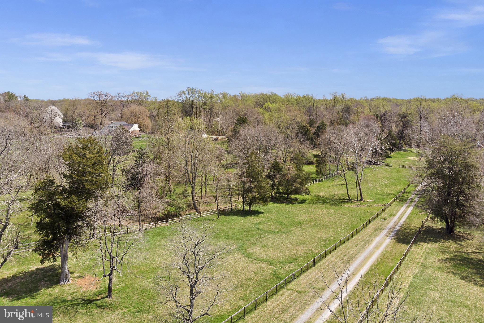 WALNUT ACRES - Residential