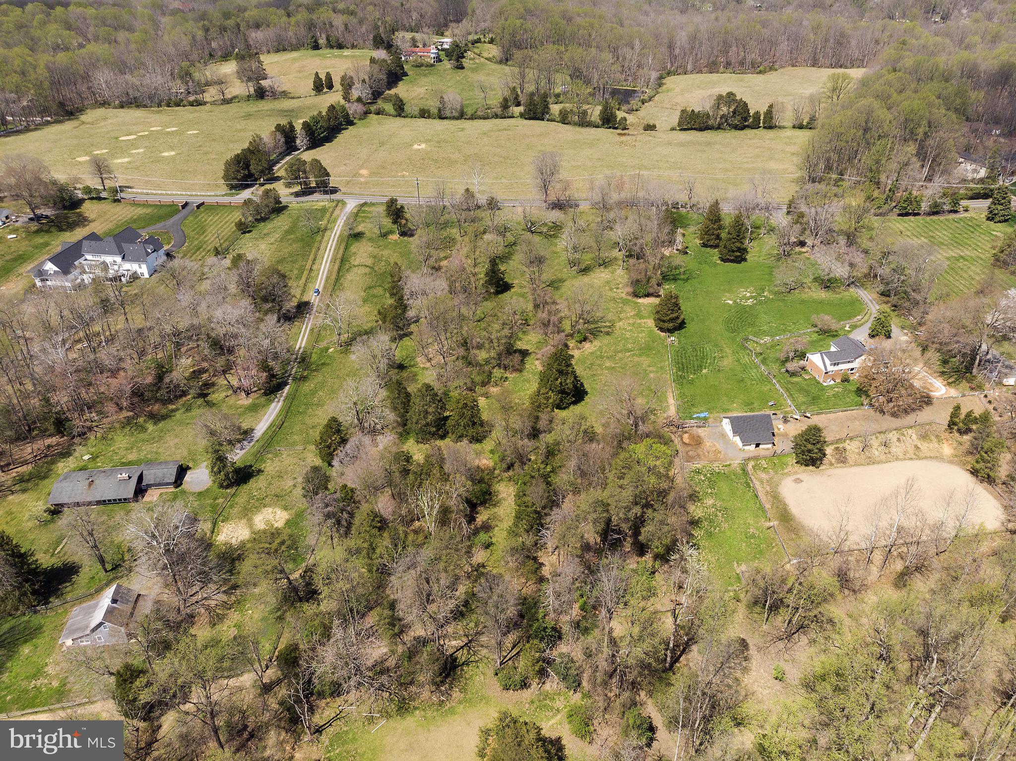 WALNUT ACRES - Residential